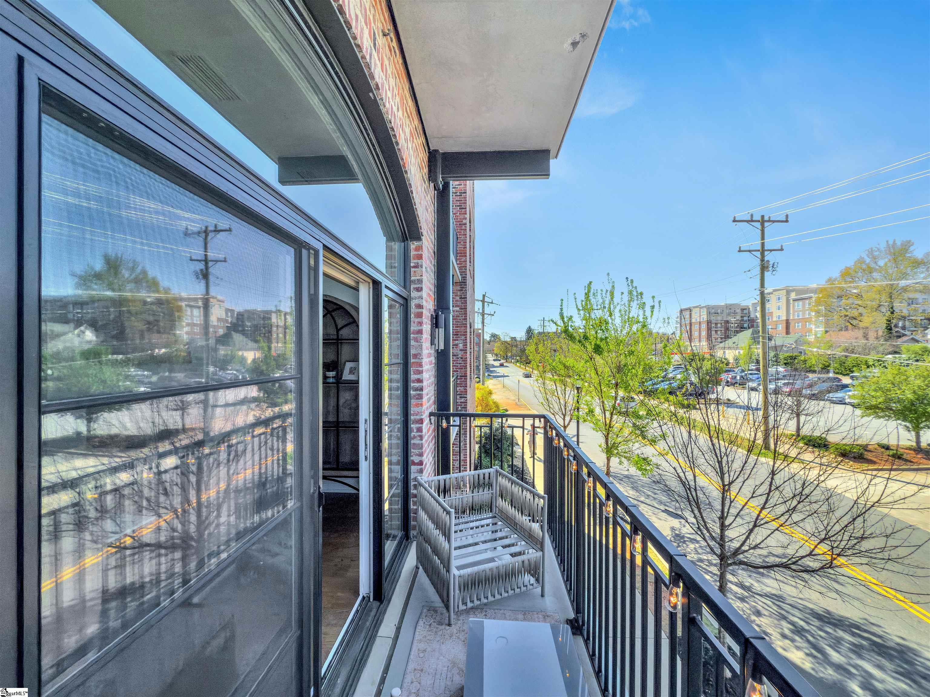 Greenville, South Carolina, 29601, United States, 1 Bedroom Bedrooms, ,2 BathroomsBathrooms,Residential,For Sale,1752765