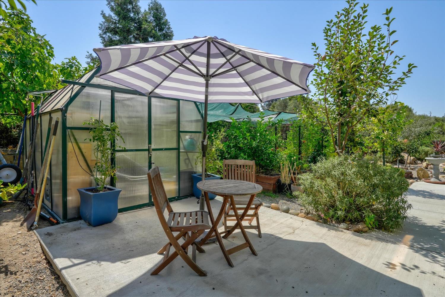 Coarsegold, California, 93614, United States, 4 Bedrooms Bedrooms, ,3 BathroomsBathrooms,Residential,For Sale,1923436