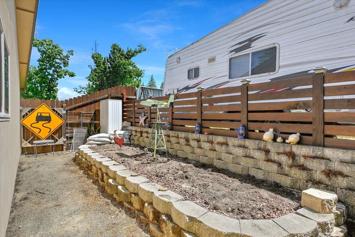 Orangevale, California, 95662, United States, 4 Bedrooms Bedrooms, ,2 BathroomsBathrooms,Residential,For Sale,1795396