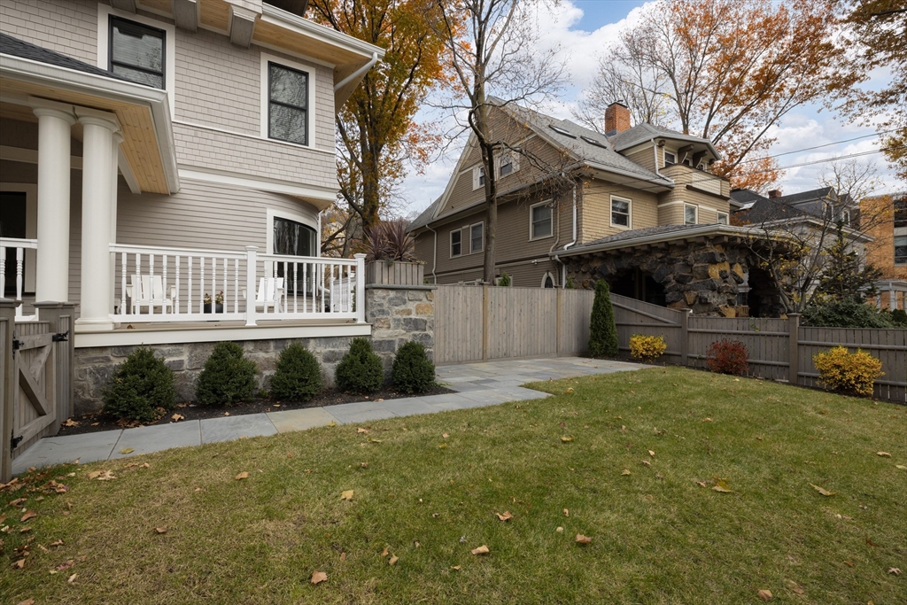 Brookline, Massachusetts, 02446, United States, 5 Bedrooms Bedrooms, ,5 BathroomsBathrooms,Residential,For Sale,1997536