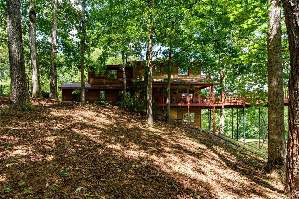 Covington, Georgia, 30014, United States, 5 Bedrooms Bedrooms, ,5 BathroomsBathrooms,Residential,For Sale,1895432