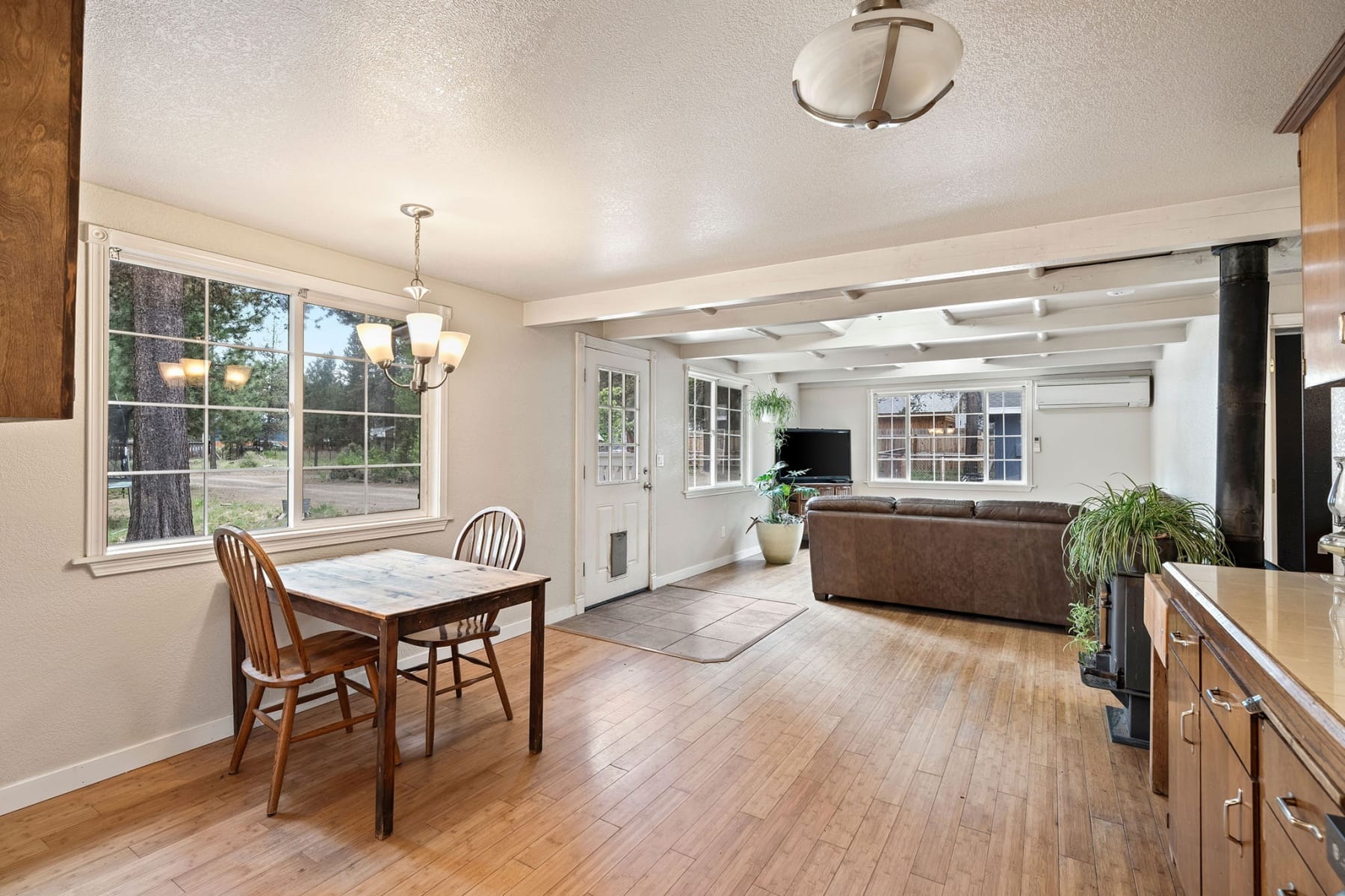  16024 Leona Lane La Pine, OR 97739 - 物件實景