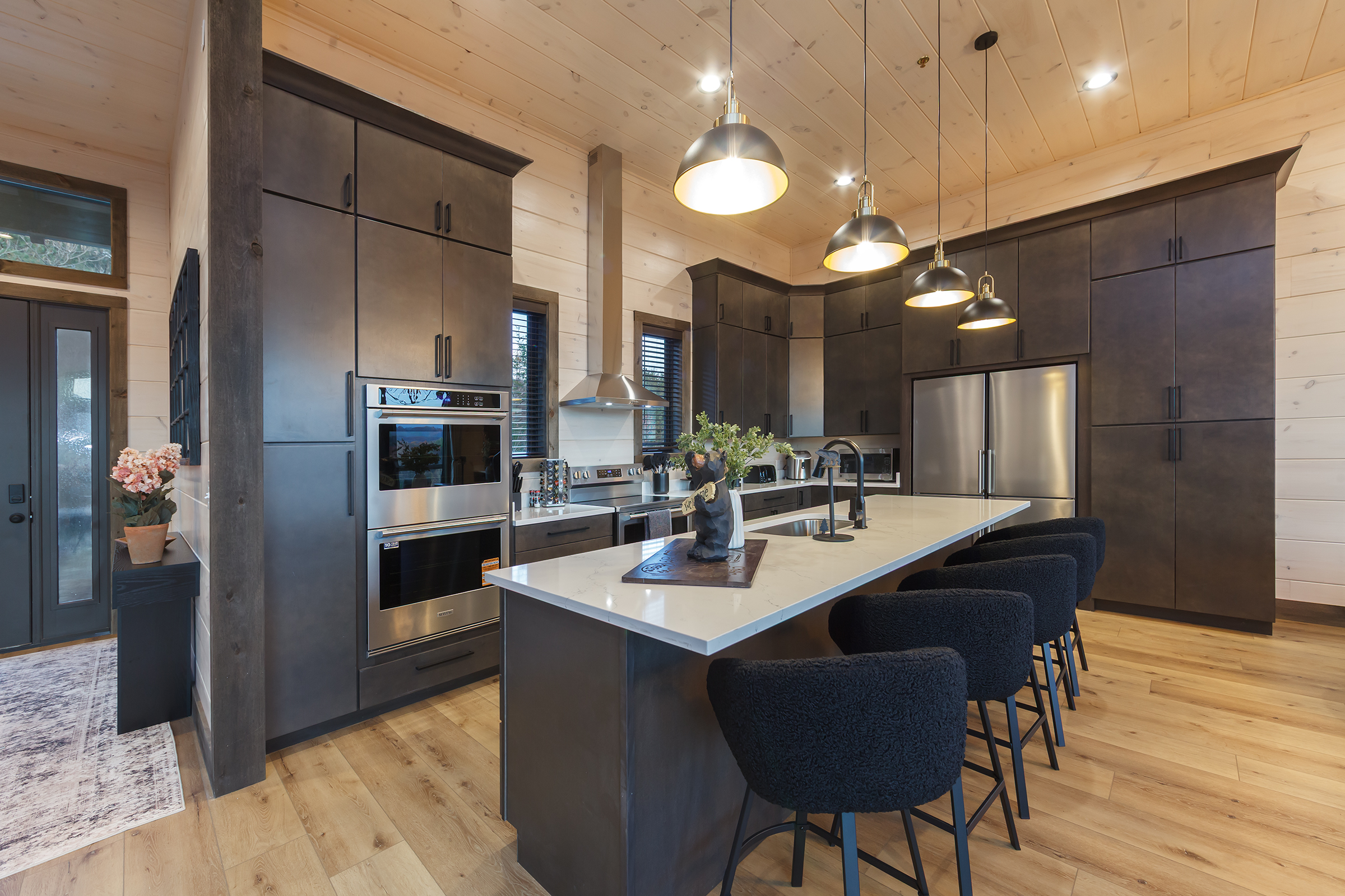 John Sevier, Tennessee, 37876, United States, 6 Bedrooms Bedrooms, ,8 BathroomsBathrooms,Residential,For Sale,2000346