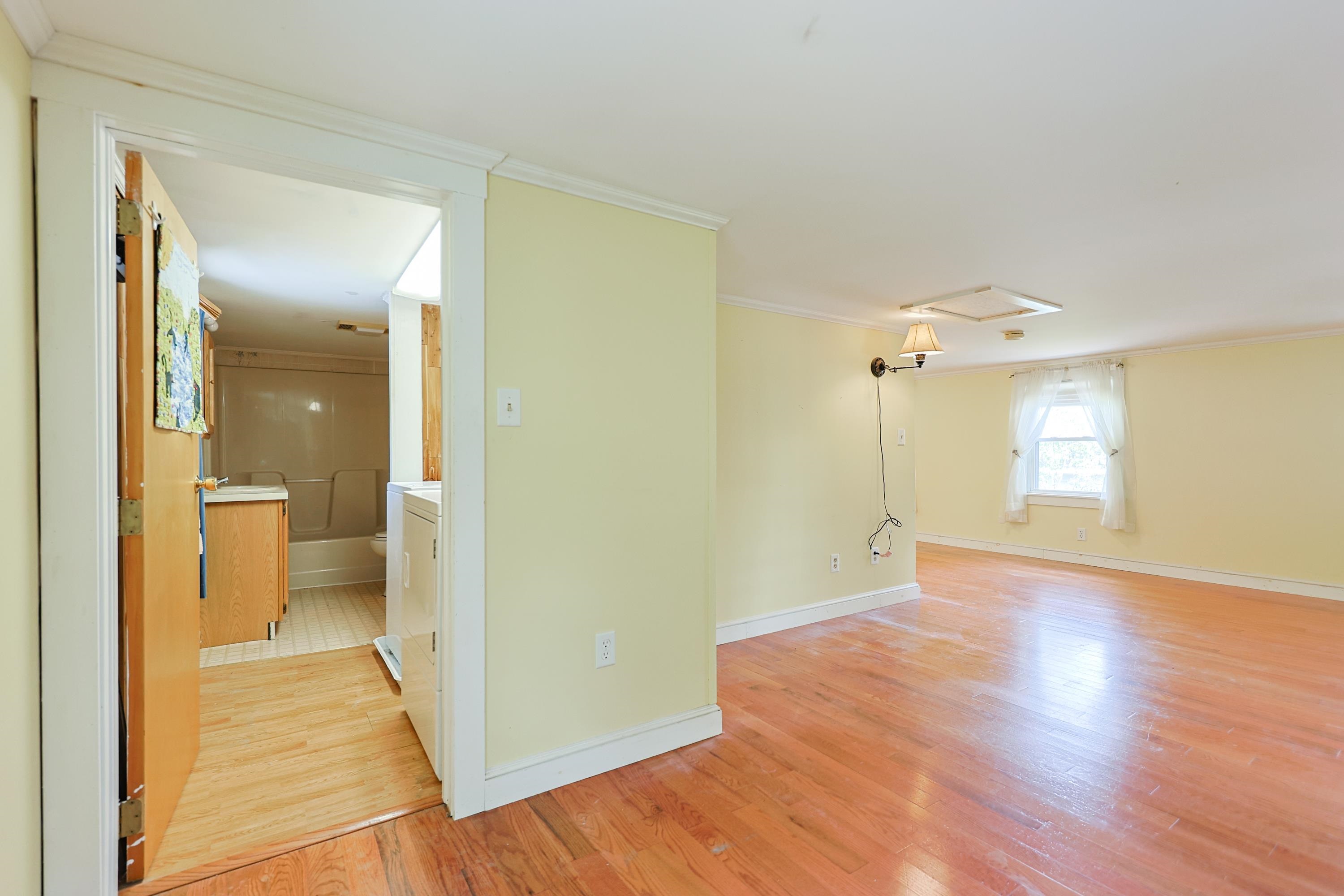 Ossipee, New Hampshire, 03814, United States, 2 Bedrooms Bedrooms, ,2 BathroomsBathrooms,Residential,For Sale,1895643