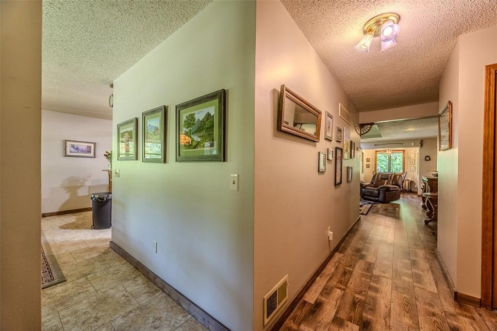 Urbana, Missouri, 65767, United States, 5 Bedrooms Bedrooms, ,4 BathroomsBathrooms,Residential,For Sale,1851017