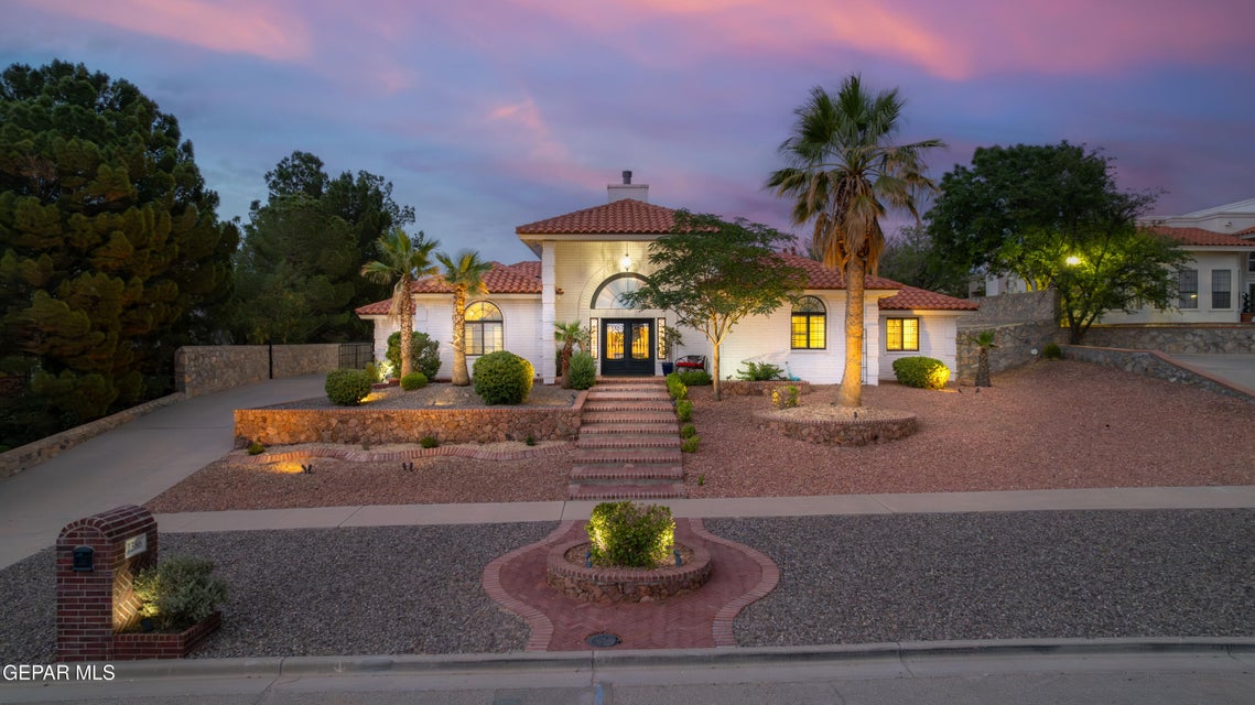 El Paso, Texas, 79936, United States, 5 Bedrooms Bedrooms, ,5 BathroomsBathrooms,Residential,For Sale,1980417