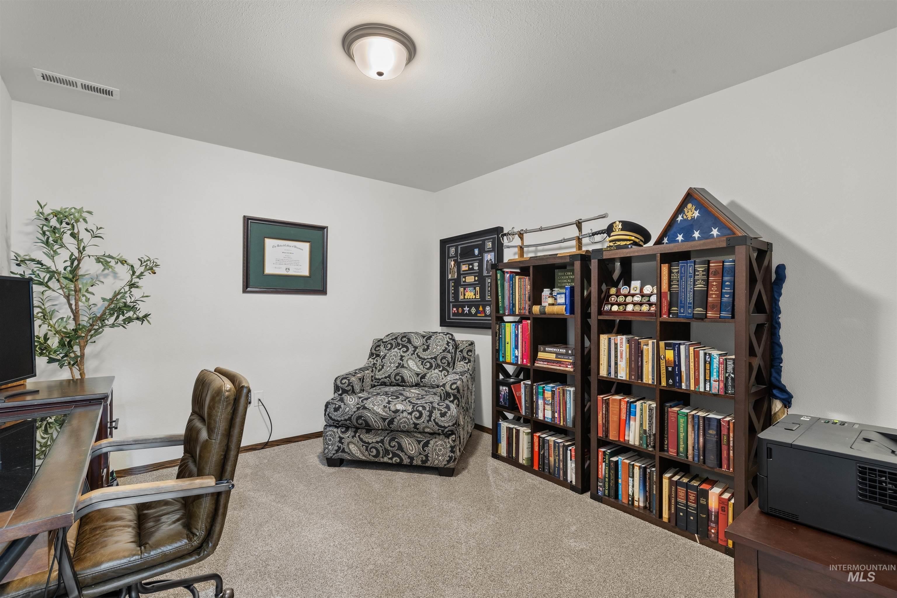 Clarkston, Washington, 99403, United States, 4 Bedrooms Bedrooms, ,3 BathroomsBathrooms,Residential,For Sale,1976590