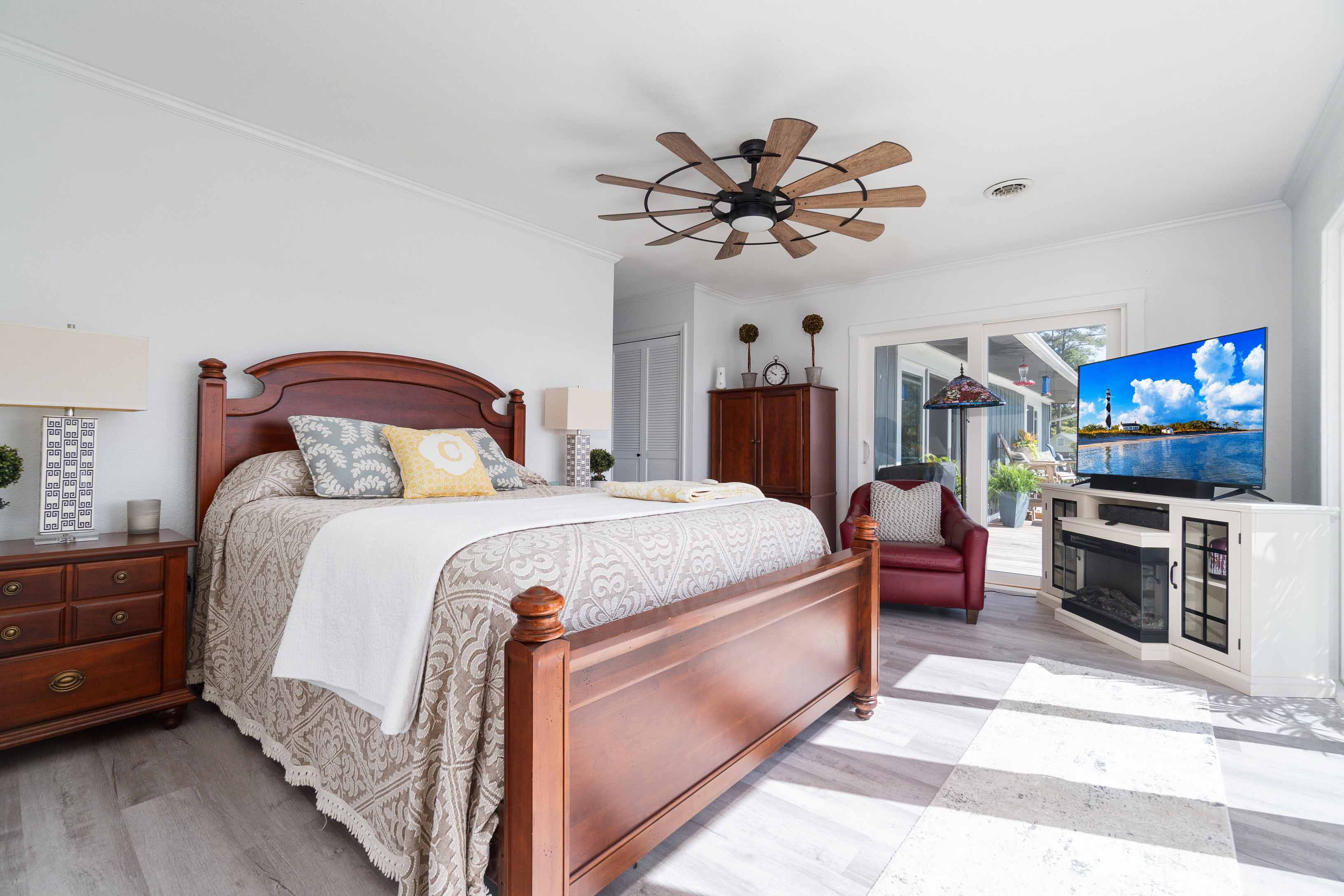 Aurora, North Carolina, 27806, United States, 3 Bedrooms Bedrooms, ,2 BathroomsBathrooms,Residential,For Sale,1973903