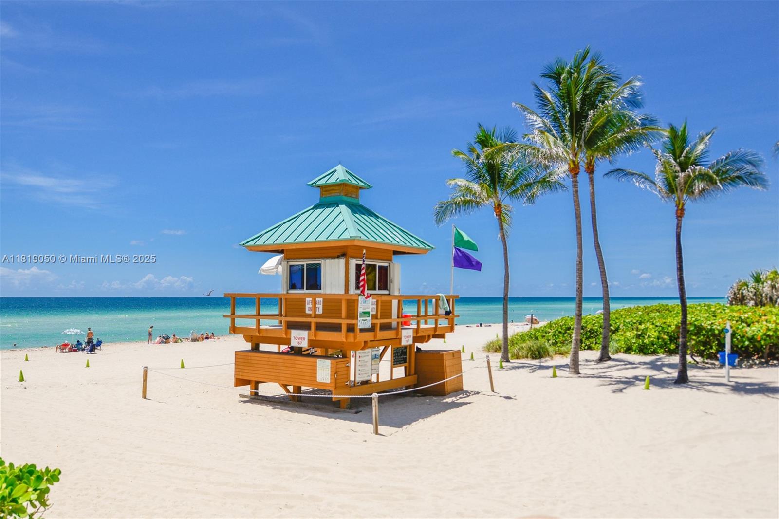 Sunny Isles Beach, Florida, 33160, United States, 2 Bedrooms Bedrooms, ,2 BathroomsBathrooms,Residential,For Sale,1991948