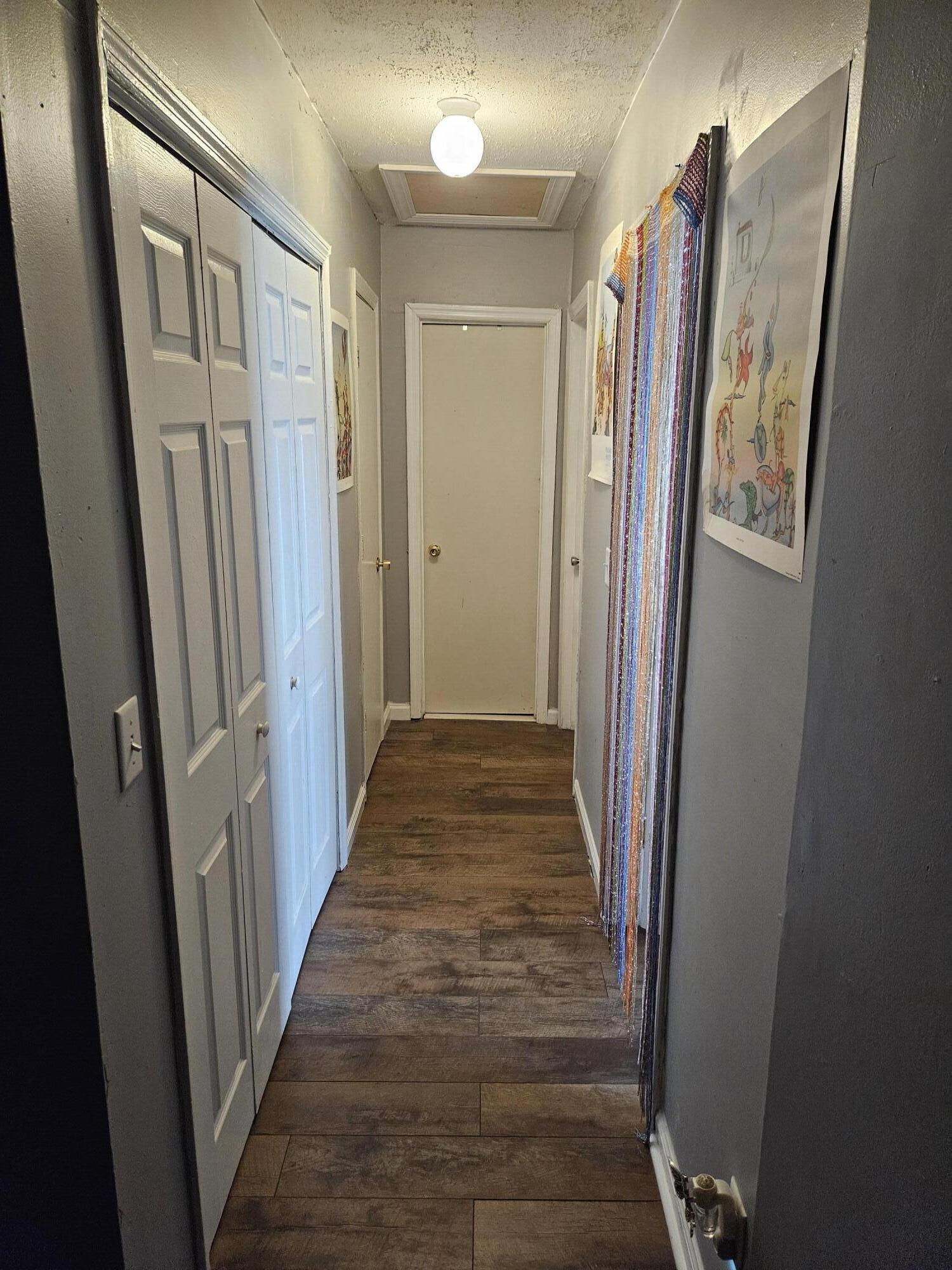 Charleston, South Carolina, 29403, United States, 4 Bedrooms Bedrooms, ,2 BathroomsBathrooms,Residential,For Sale,1977770