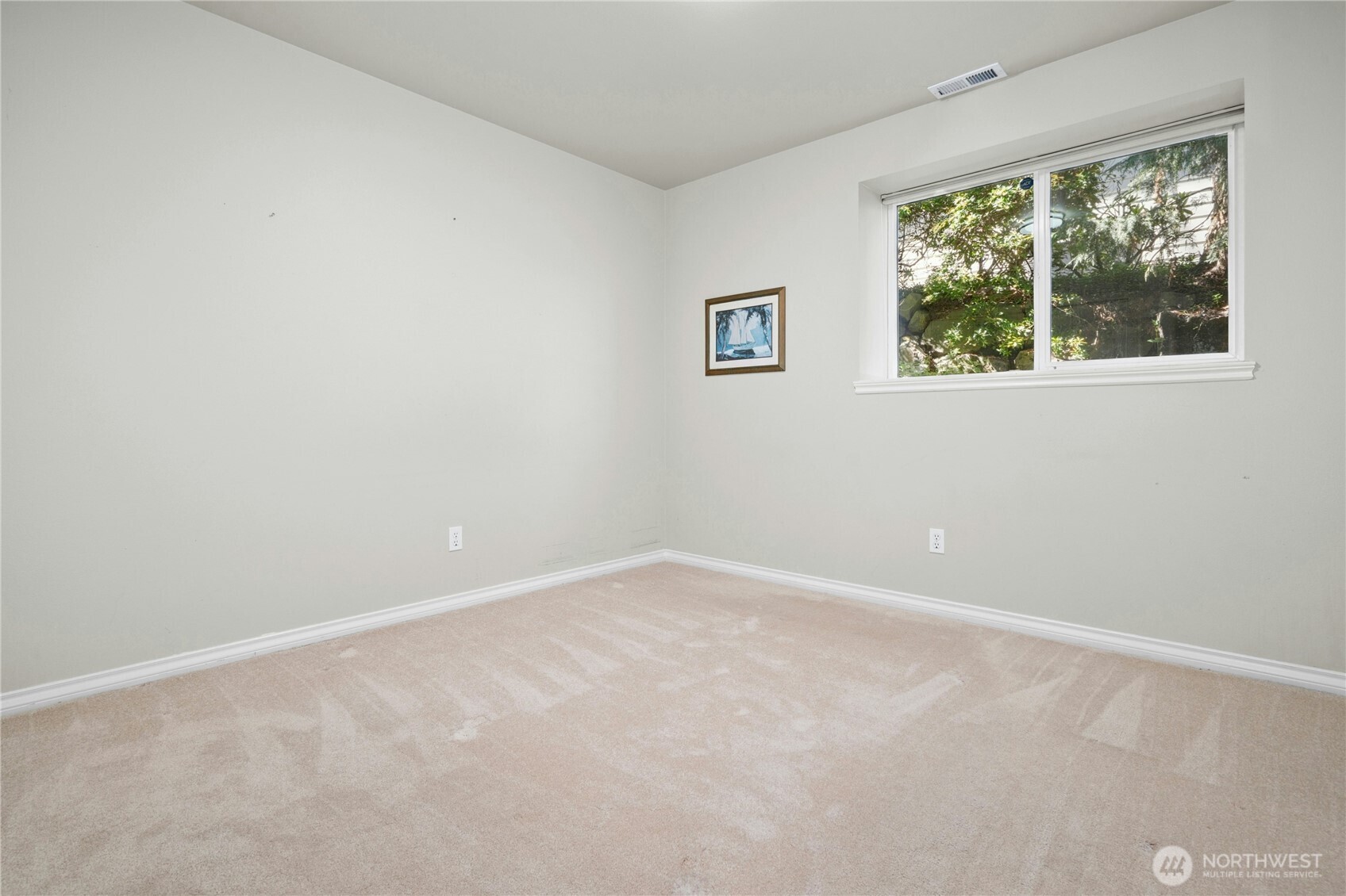 Newcastle, Washington, 98056, United States, 3 Bedrooms Bedrooms, ,3 BathroomsBathrooms,Residential,For Sale,1839033