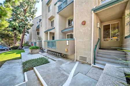 San Pedro, California, 90732, United States, 2 Bedrooms Bedrooms, ,3 BathroomsBathrooms,Residential,For Sale,1974009