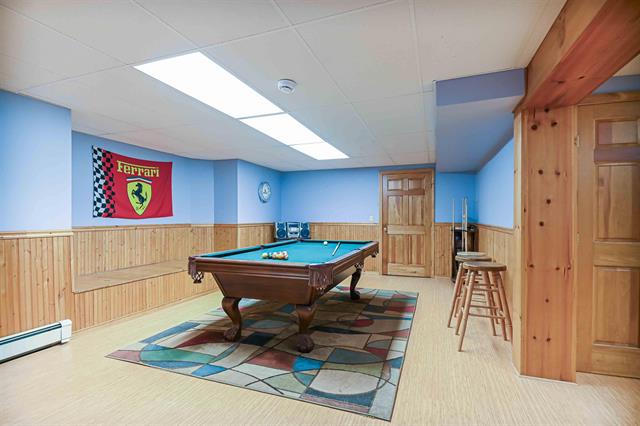 Bow, New Hampshire, 03304, United States, 4 Bedrooms Bedrooms, ,3 BathroomsBathrooms,Residential,For Sale,1900583