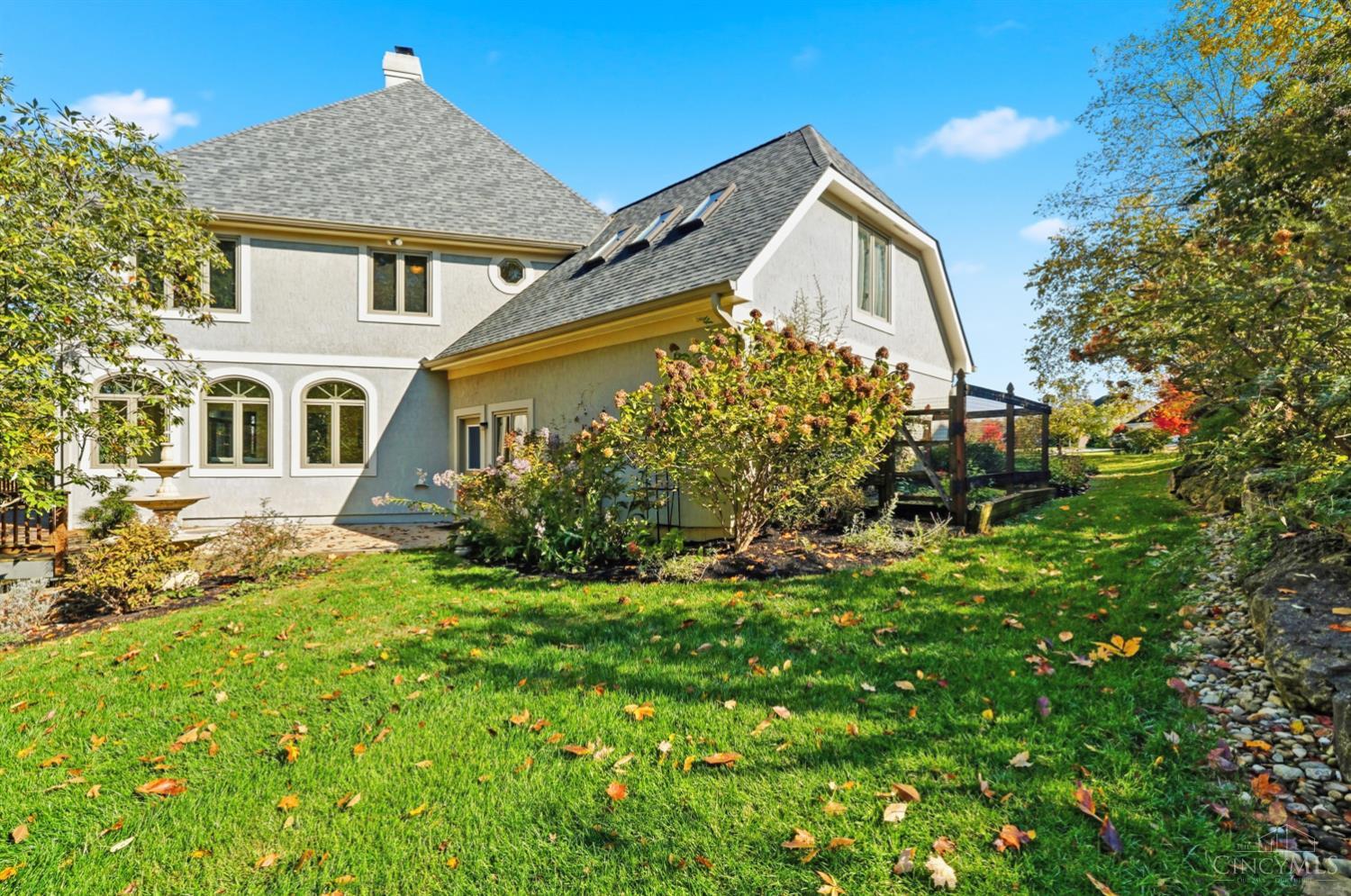 Anderson Twp, Ohio, 45230, United States, 5 Bedrooms Bedrooms, ,6 BathroomsBathrooms,Residential,For Sale,1988245