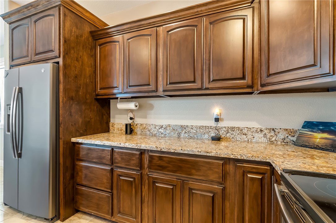 Bullhead City, Arizona, 86429, United States, 3 Bedrooms Bedrooms, ,1 BathroomBathrooms,Residential,For Sale,1948119