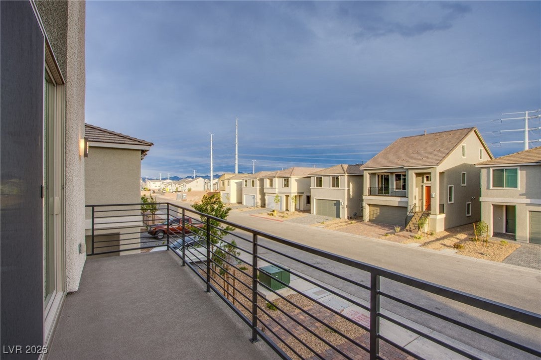 Las Vegas, Nevada, 89141, United States, 5 Bedrooms Bedrooms, ,3 BathroomsBathrooms,Residential,For Sale,1978122