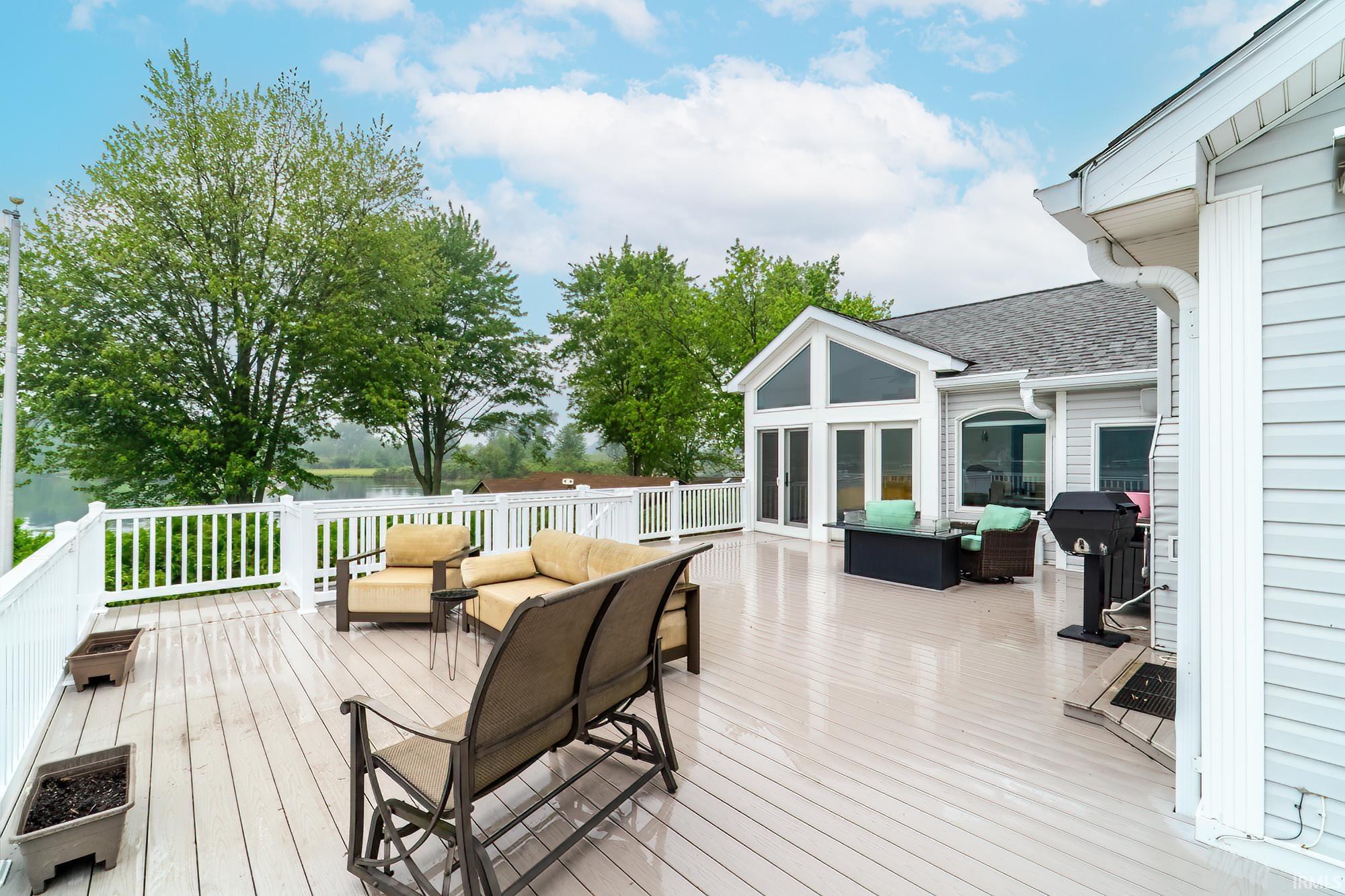 Fremont, Indiana, 46737, United States, 3 Bedrooms Bedrooms, ,3 BathroomsBathrooms,Residential,For Sale,1980112