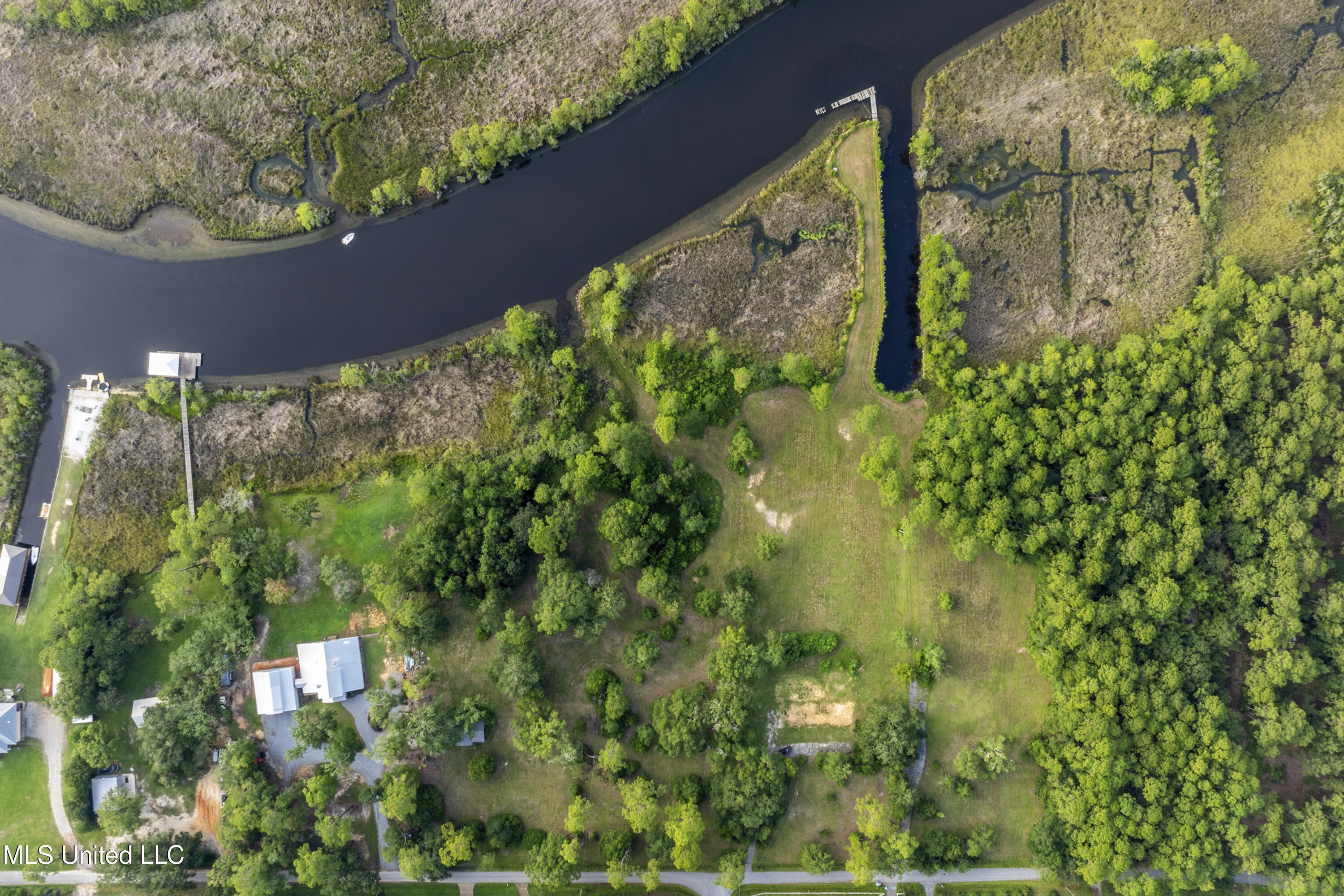 Ocean Springs, Mississippi, 39564, United States, ,Land,For Sale,1978678