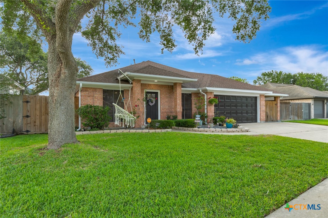 Brocton St, Victoria, TX 77904