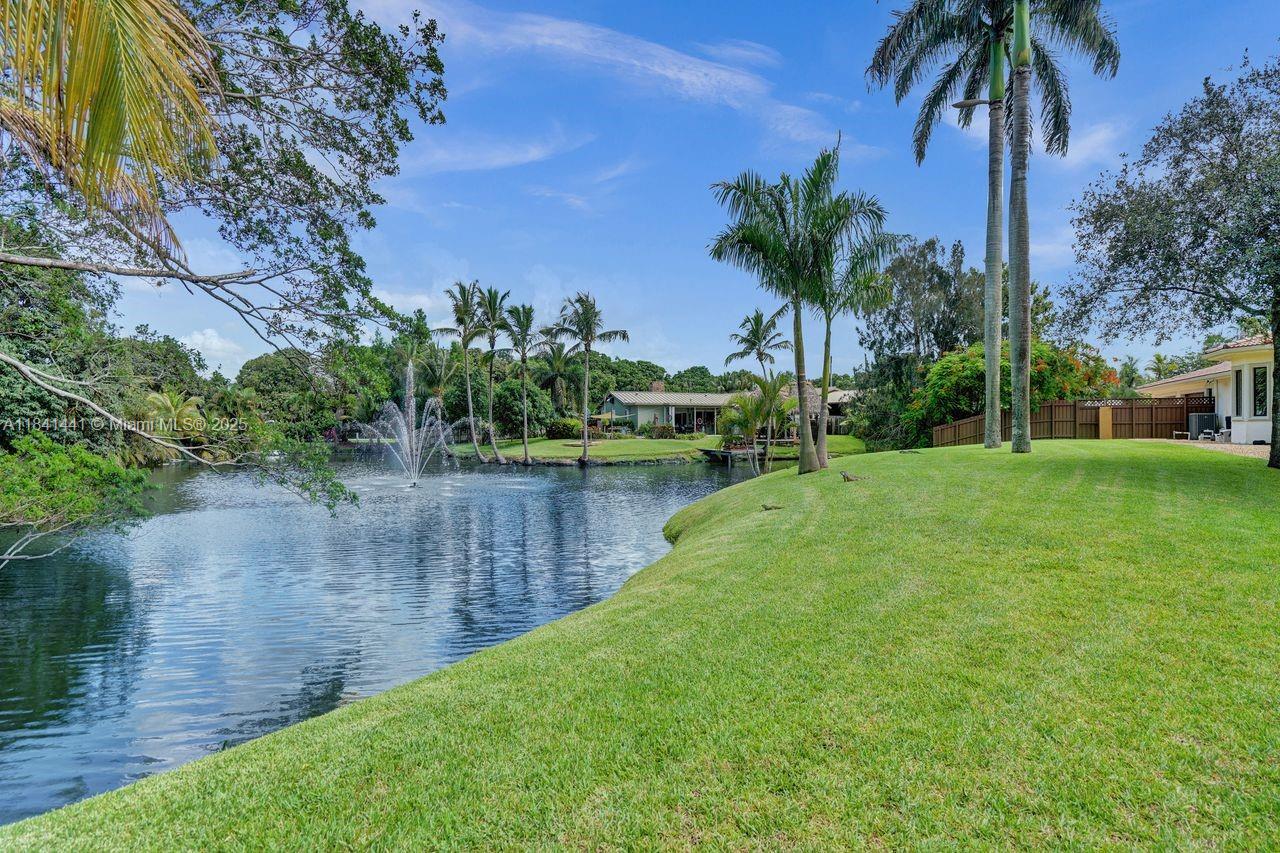 Davie, Florida, 33330, United States, 5 Bedrooms Bedrooms, ,5 BathroomsBathrooms,Residential,For Sale,1896833