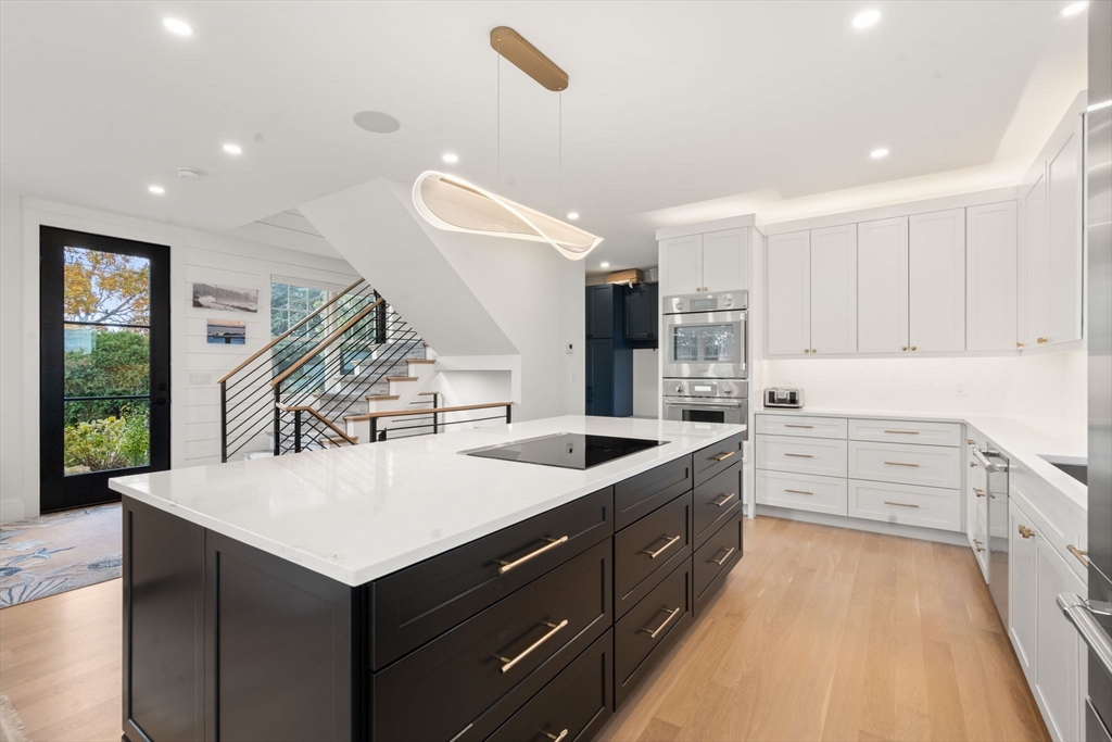 Marion, Massachusetts, 02738, United States, 3 Bedrooms Bedrooms, ,5 BathroomsBathrooms,Residential,For Sale,1987501