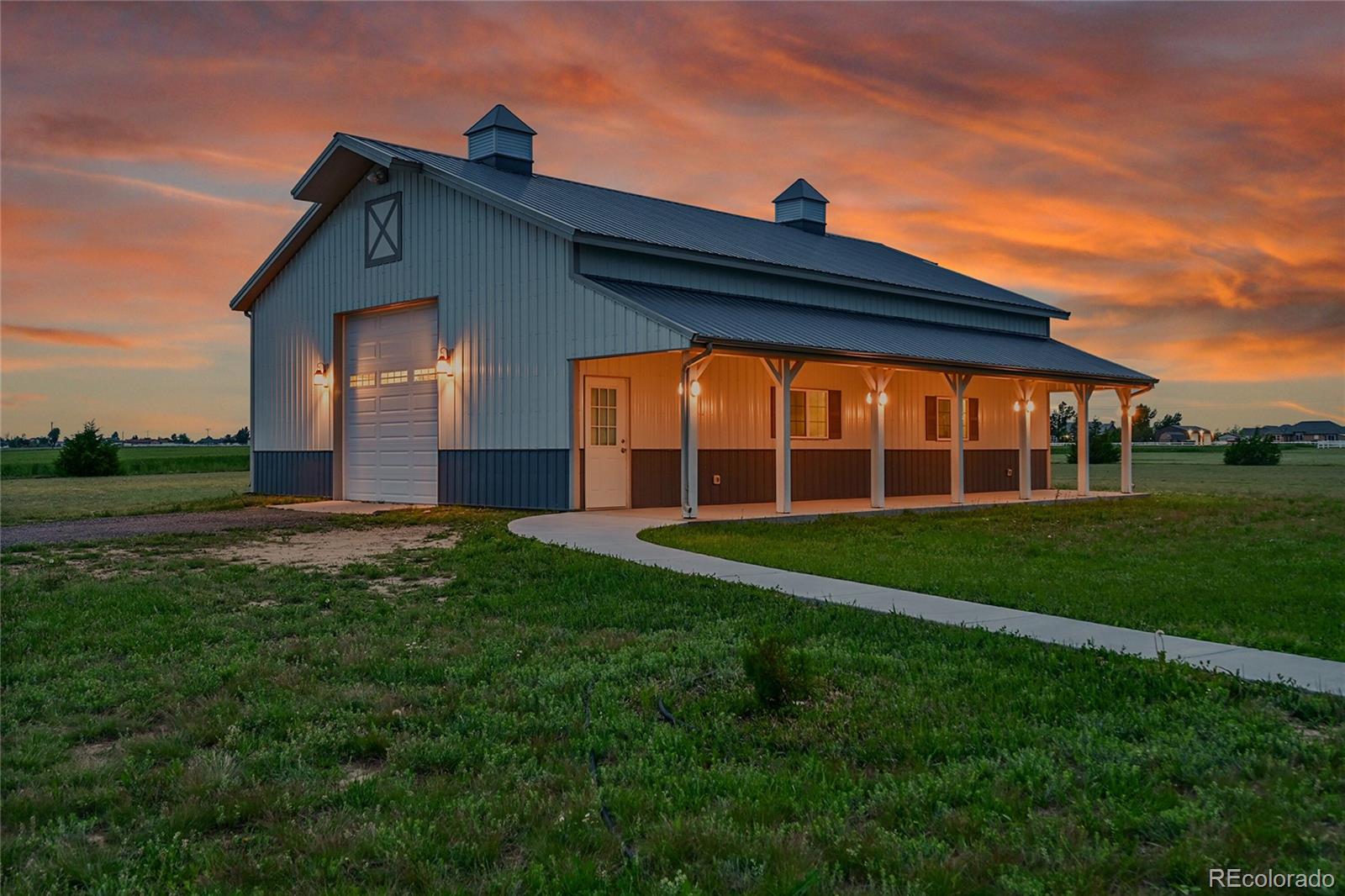 Strasburg, Colorado, 80136, United States, 3 Bedrooms Bedrooms, ,4 BathroomsBathrooms,Residential,For Sale,1847034