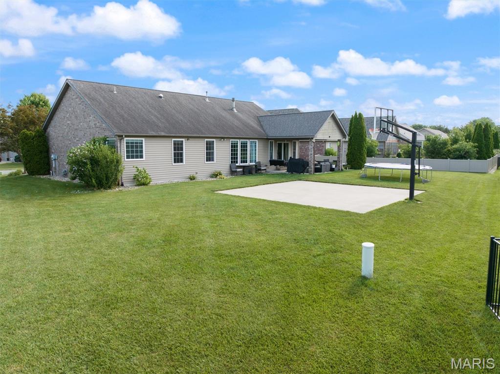 O'fallon, Illinois, 62269, United States, 4 Bedrooms Bedrooms, ,4 BathroomsBathrooms,Residential,For Sale,1988009