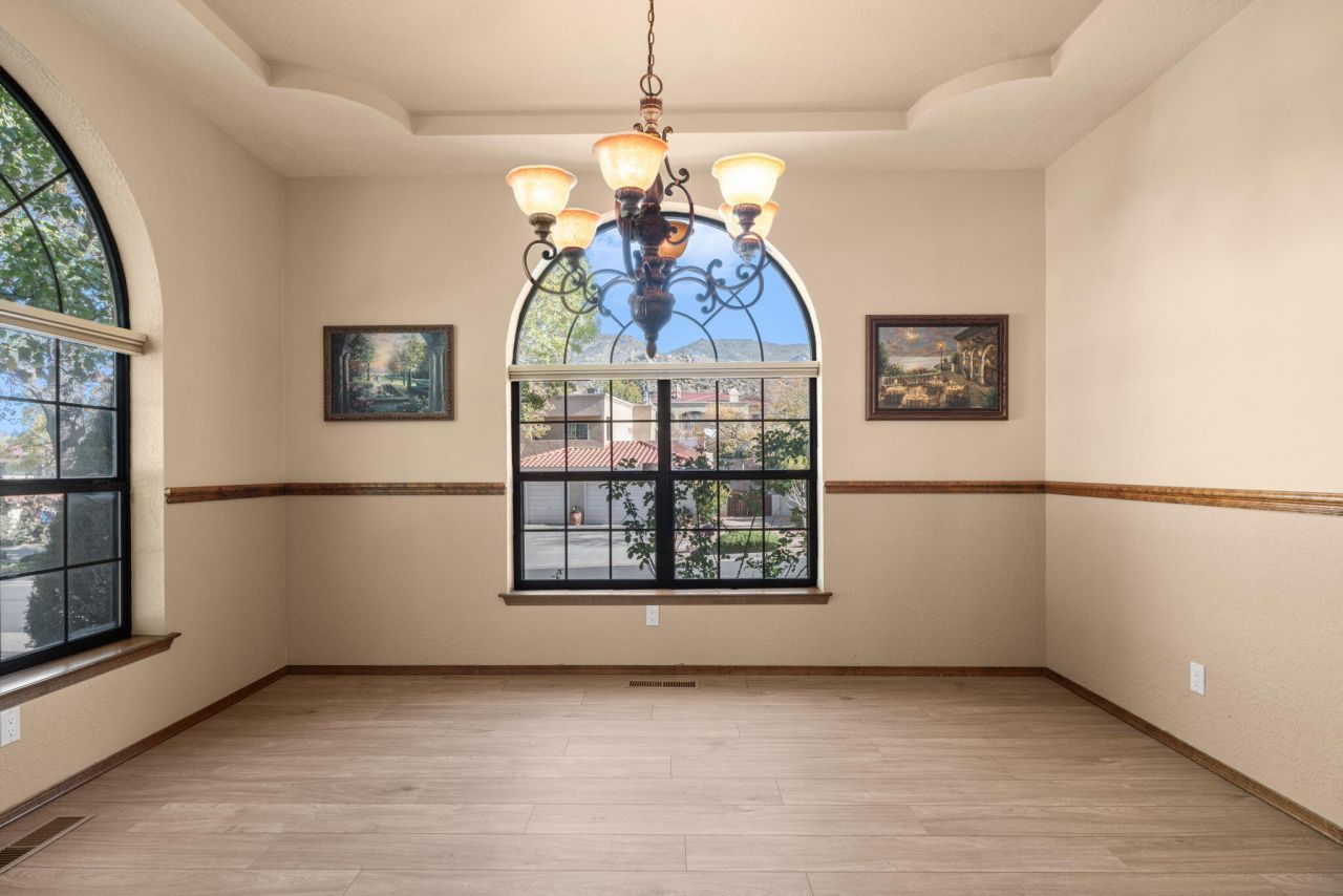 Albuquerque, New Mexico, 87112, United States, 4 Bedrooms Bedrooms, ,3 BathroomsBathrooms,Residential,For Sale,1985067