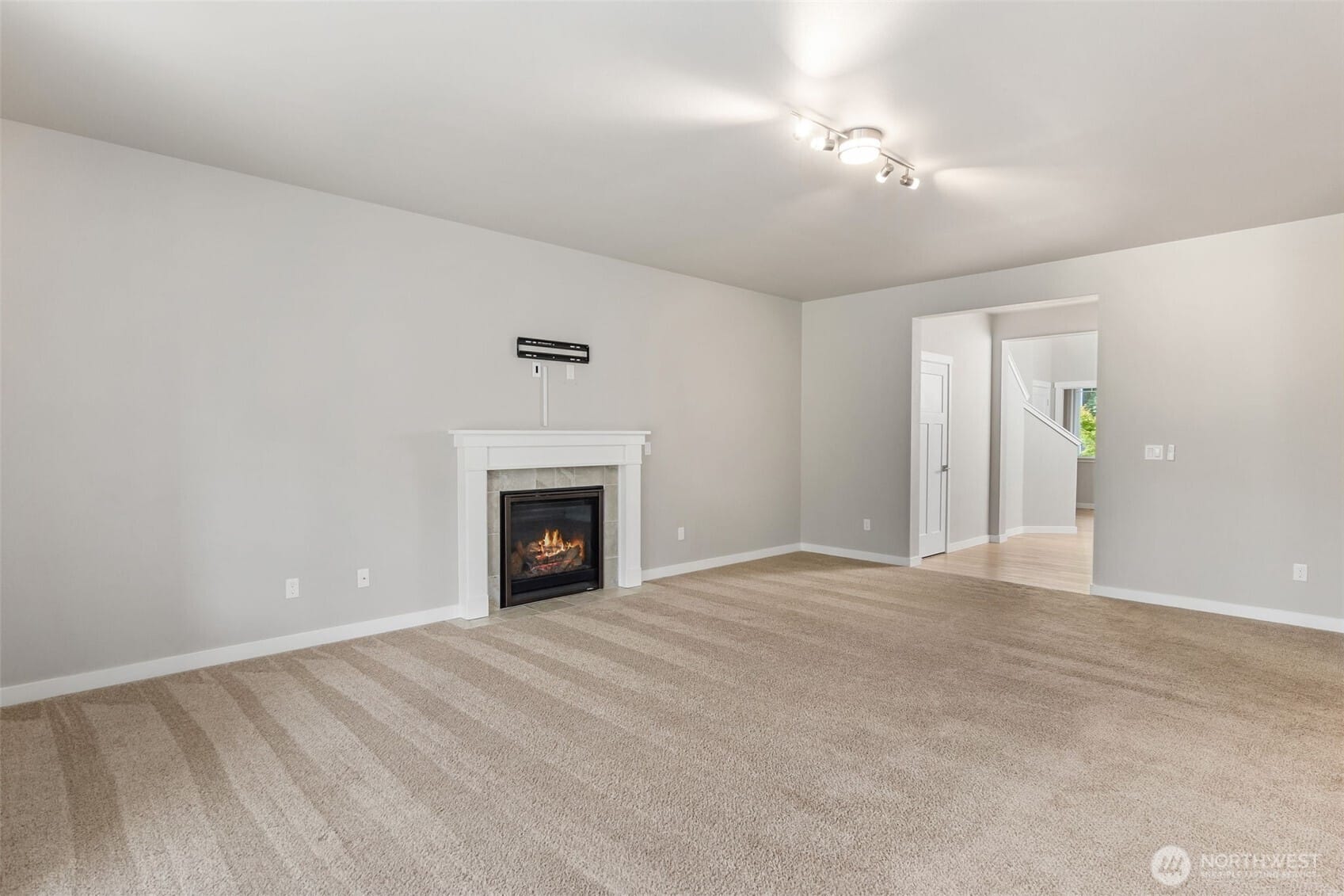 Tumwater, Washington, 98501, United States, 5 Bedrooms Bedrooms, ,4 BathroomsBathrooms,Residential,For Sale,1785194