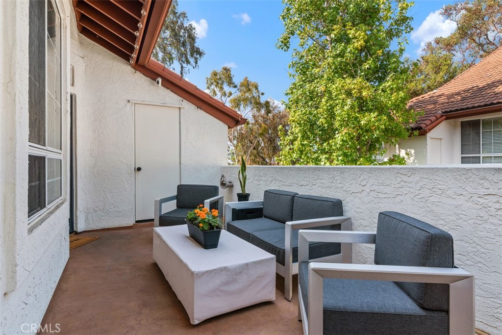 San Diego, California, 92126, United States, 2 Bedrooms Bedrooms, ,2 BathroomsBathrooms,Residential,For Sale,1898480