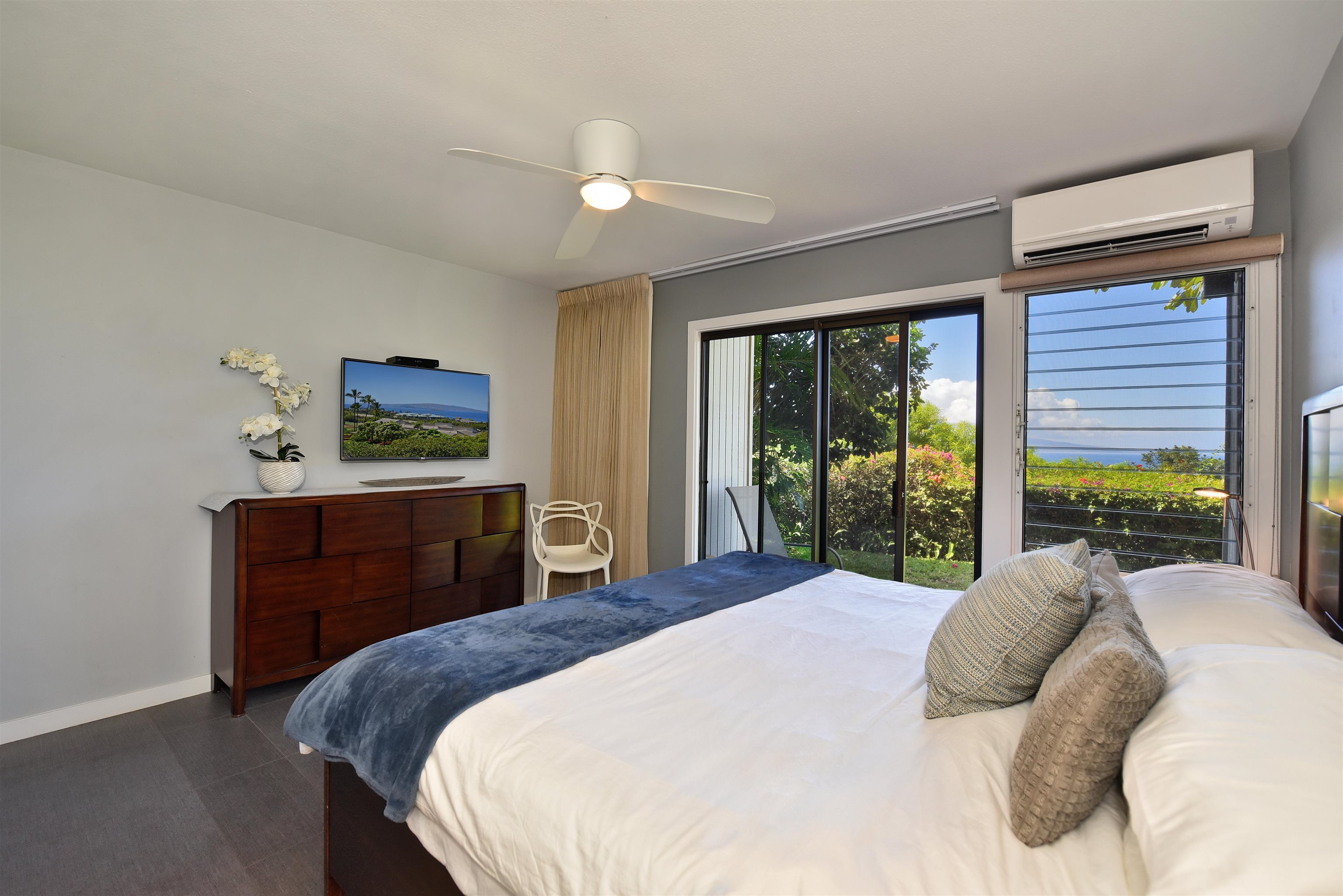 Kihei, Hawaii, 96753, United States, 2 Bedrooms Bedrooms, ,2 BathroomsBathrooms,Residential,For Sale,2000743