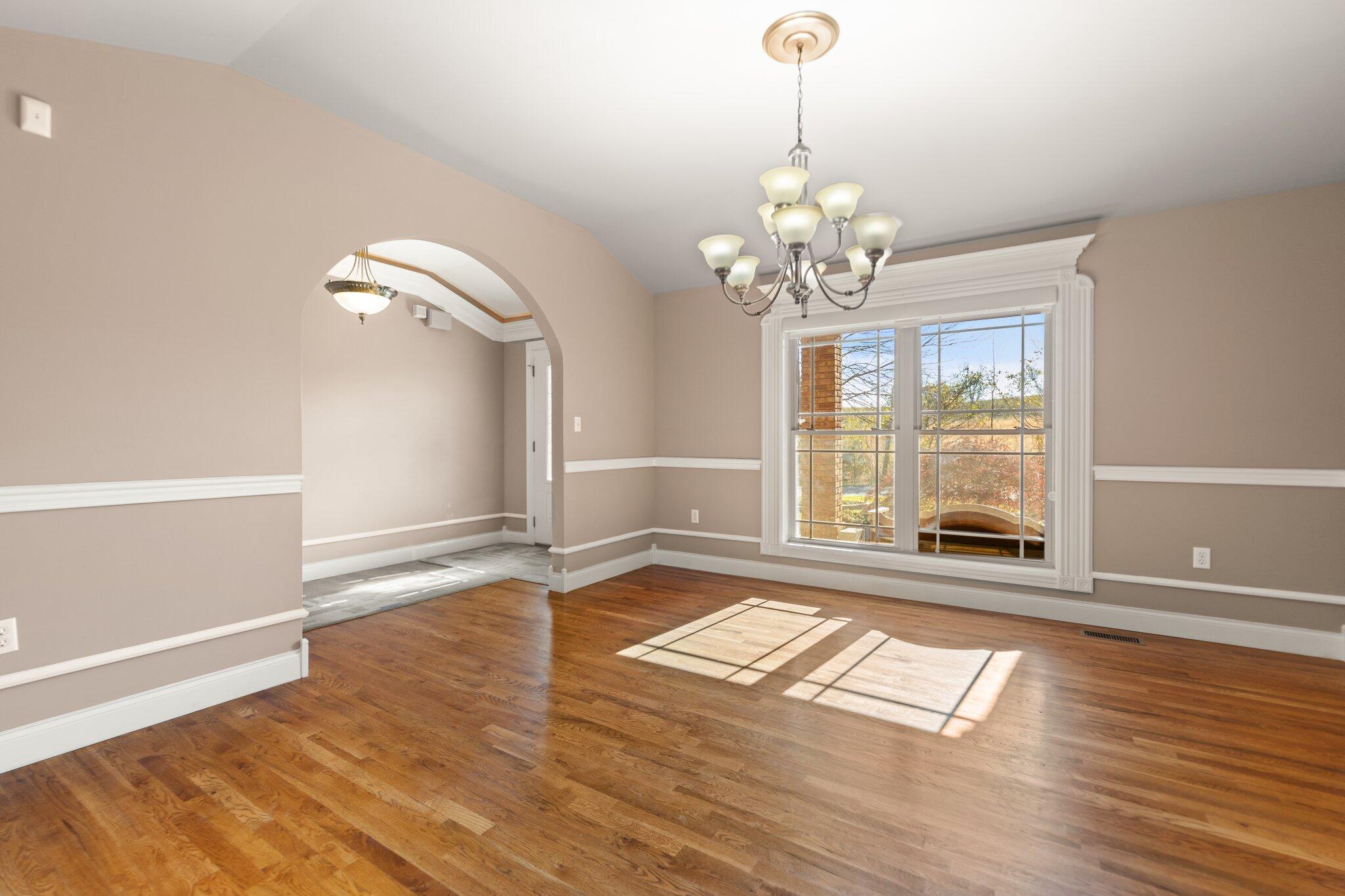 Monticello, Kentucky, 42633, United States, 4 Bedrooms Bedrooms, ,3 BathroomsBathrooms,Residential,For Sale,1691685