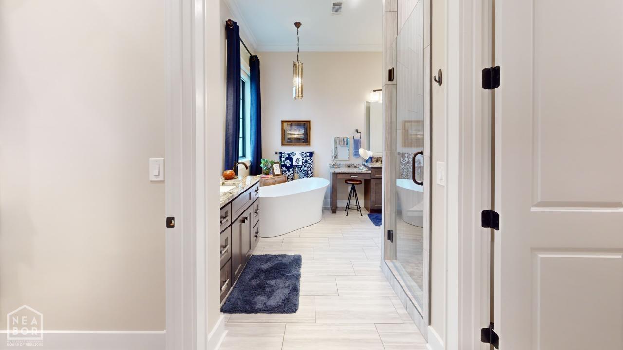 Jonesboro, Arkansas, 72405, United States, 5 Bedrooms Bedrooms, ,5 BathroomsBathrooms,Residential,For Sale,1983308