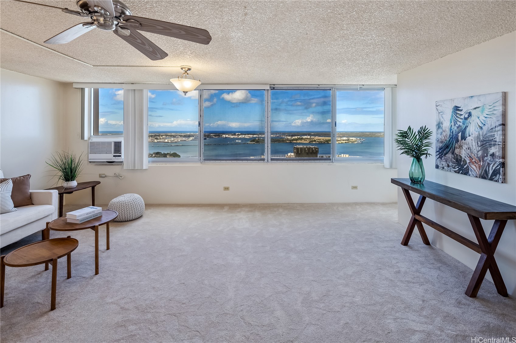 Aiea, Hawaii, 96701, United States, 2 Bedrooms Bedrooms, ,2 BathroomsBathrooms,Residential,For Sale,1882512