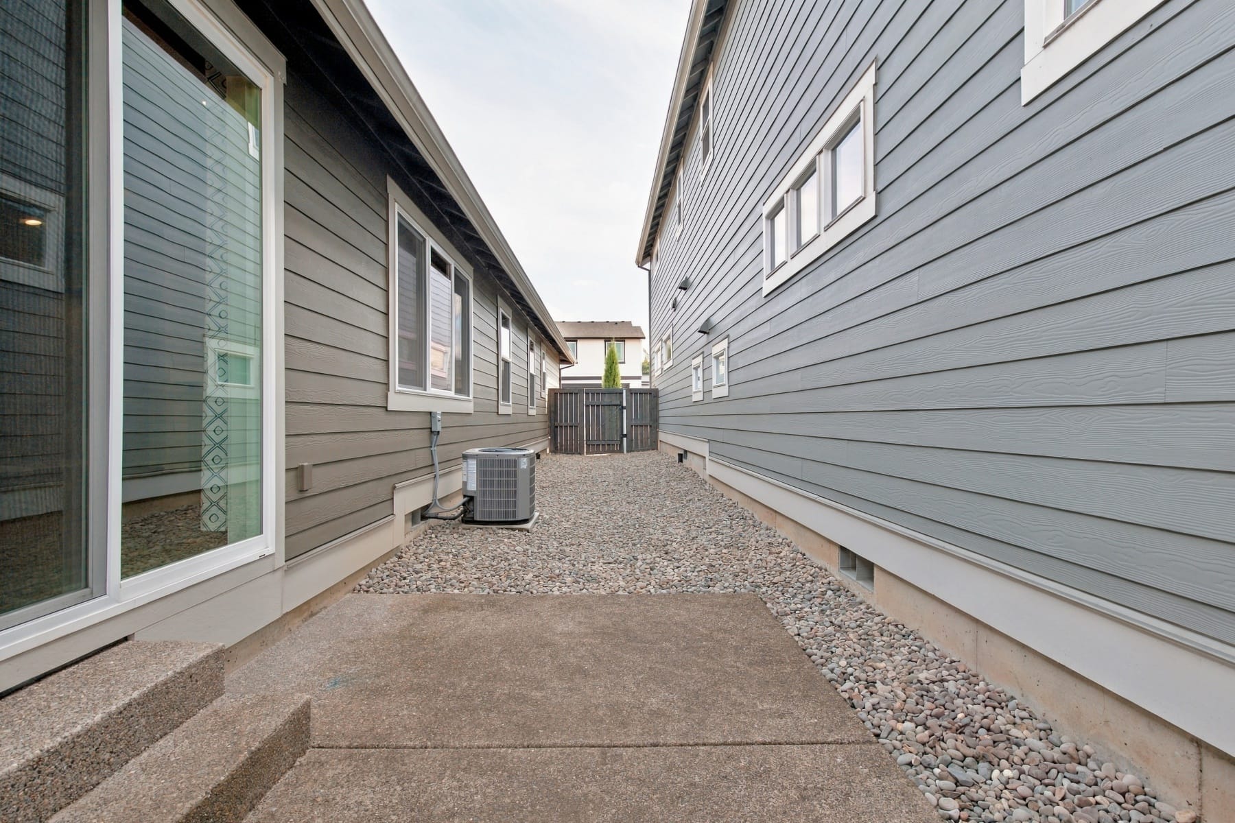  4278 SE 63RD AVE Hillsboro, OR 97123 - 物件實景