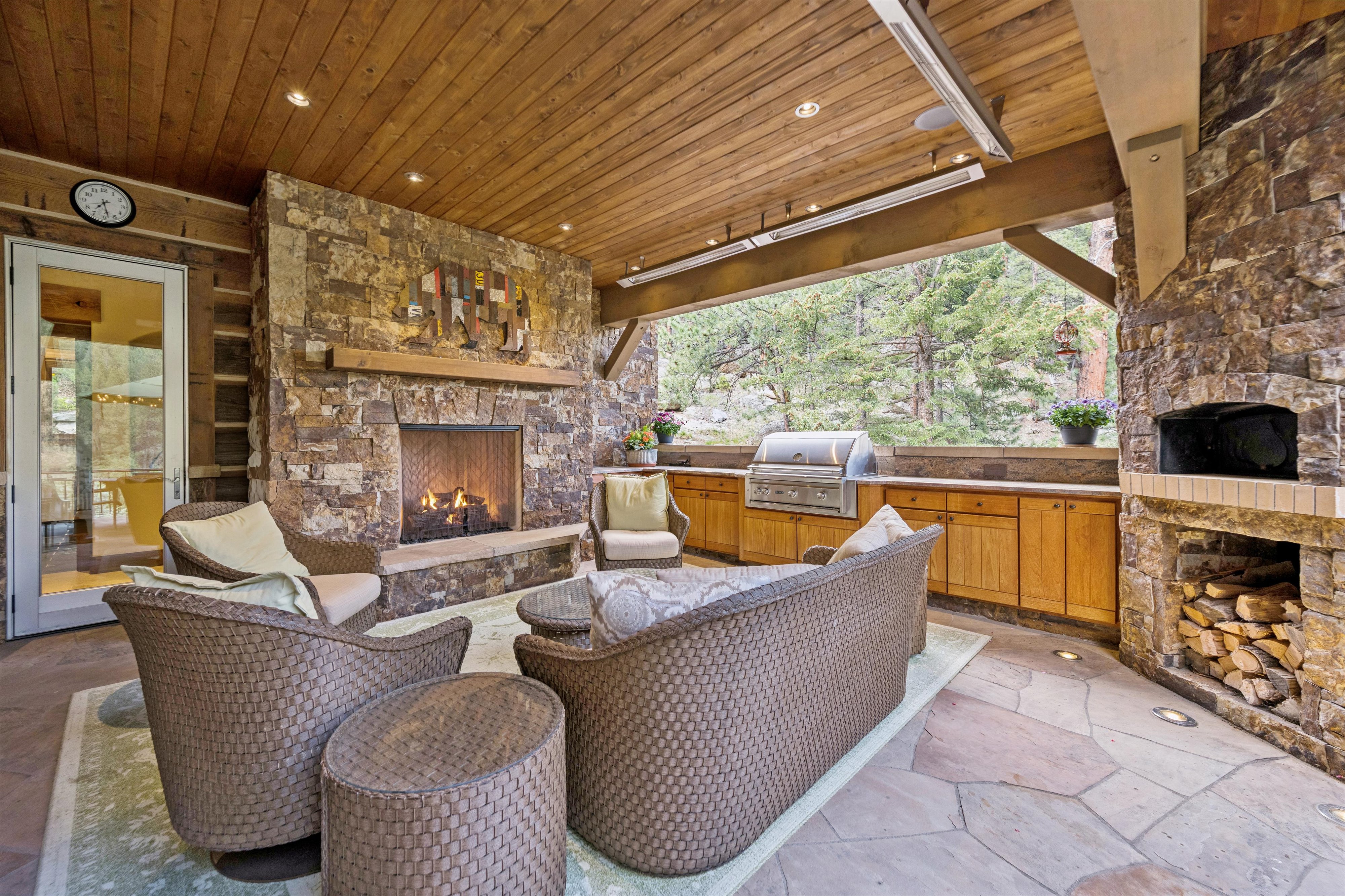  Luxury Mountain Estate in Celebrated Upper Bear Creek - 物件實景