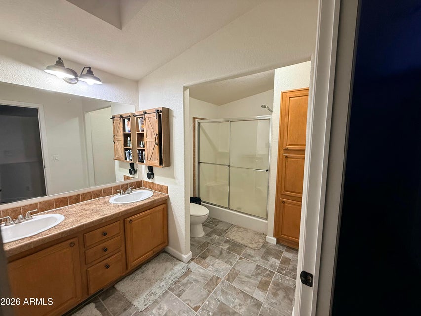 Wittmann, Arizona, 85361, United States, 4 Bedrooms Bedrooms, ,3 BathroomsBathrooms,Residential,For Sale,2009240