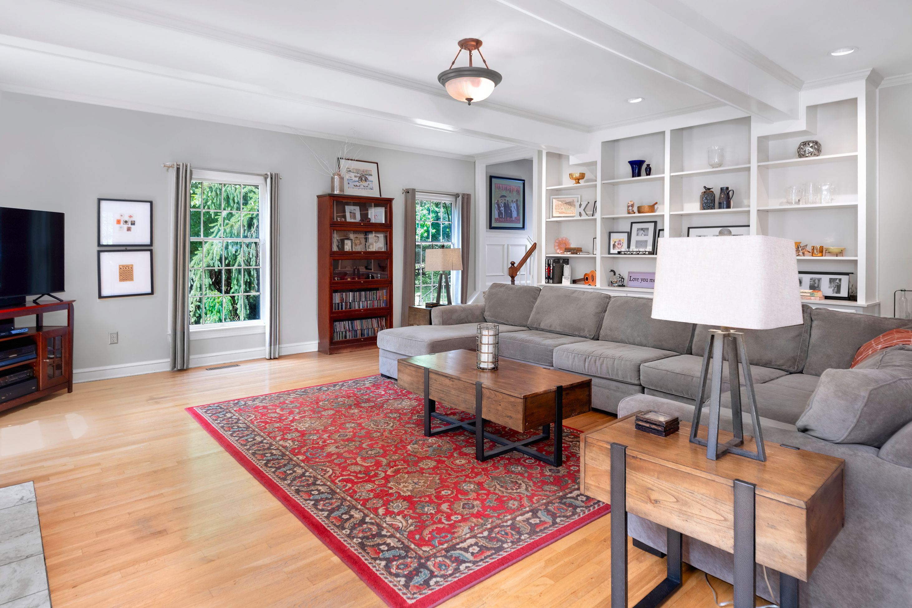 One-of-a-Kind Home, Timeless Warmth and Modern Functionality - 物件實景
