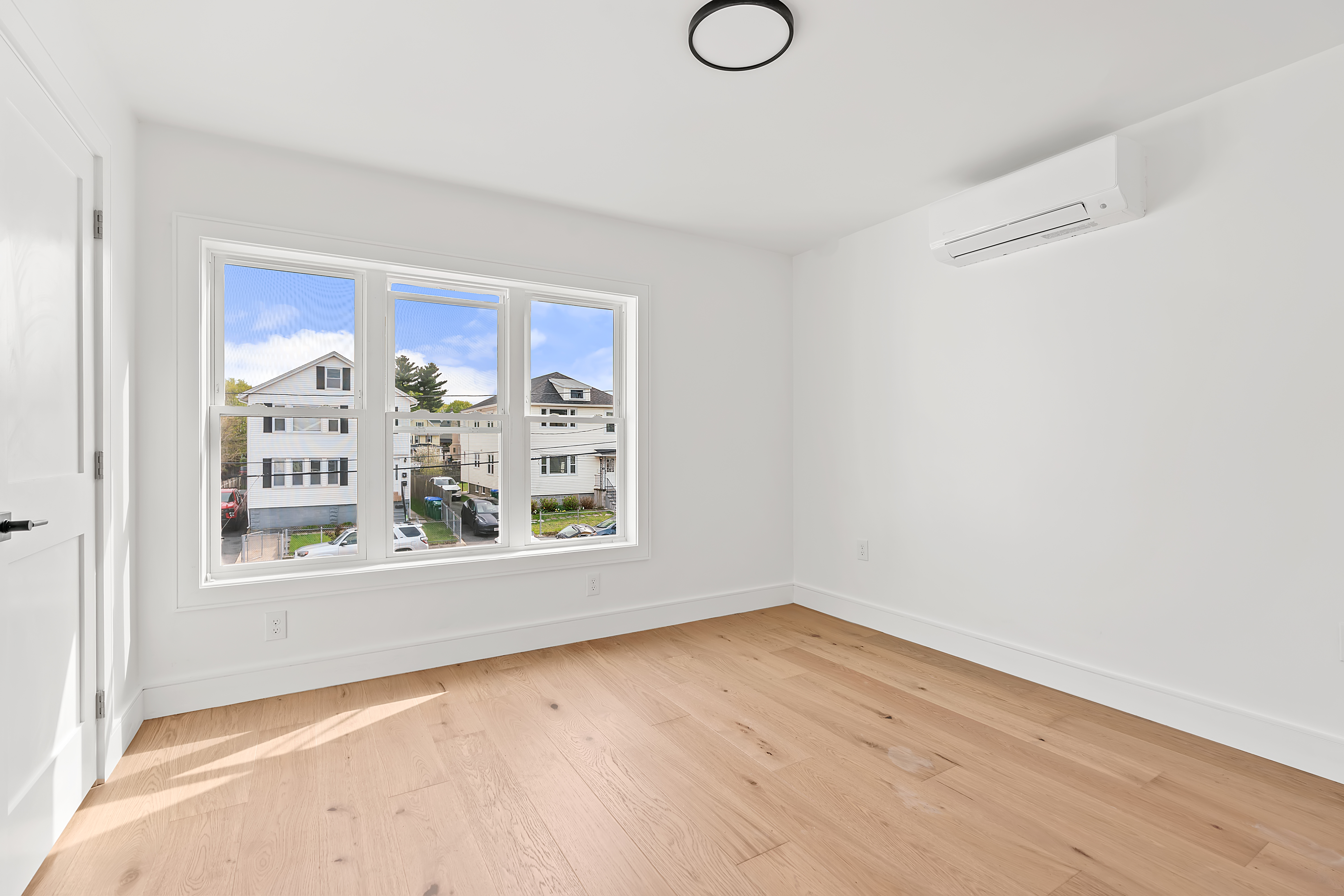  7-9 Second Street, Medford, MA, 02155 - 物件實景