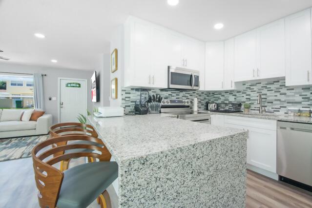 West Palm Beach, Florida, 33407, United States, 4 Bedrooms Bedrooms, ,2 BathroomsBathrooms,Residential,For Sale,1978414