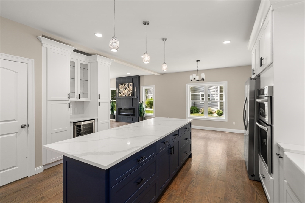 East Longmeadow, Massachusetts, 01028, United States, 4 Bedrooms Bedrooms, ,3 BathroomsBathrooms,Residential,For Sale,1916810