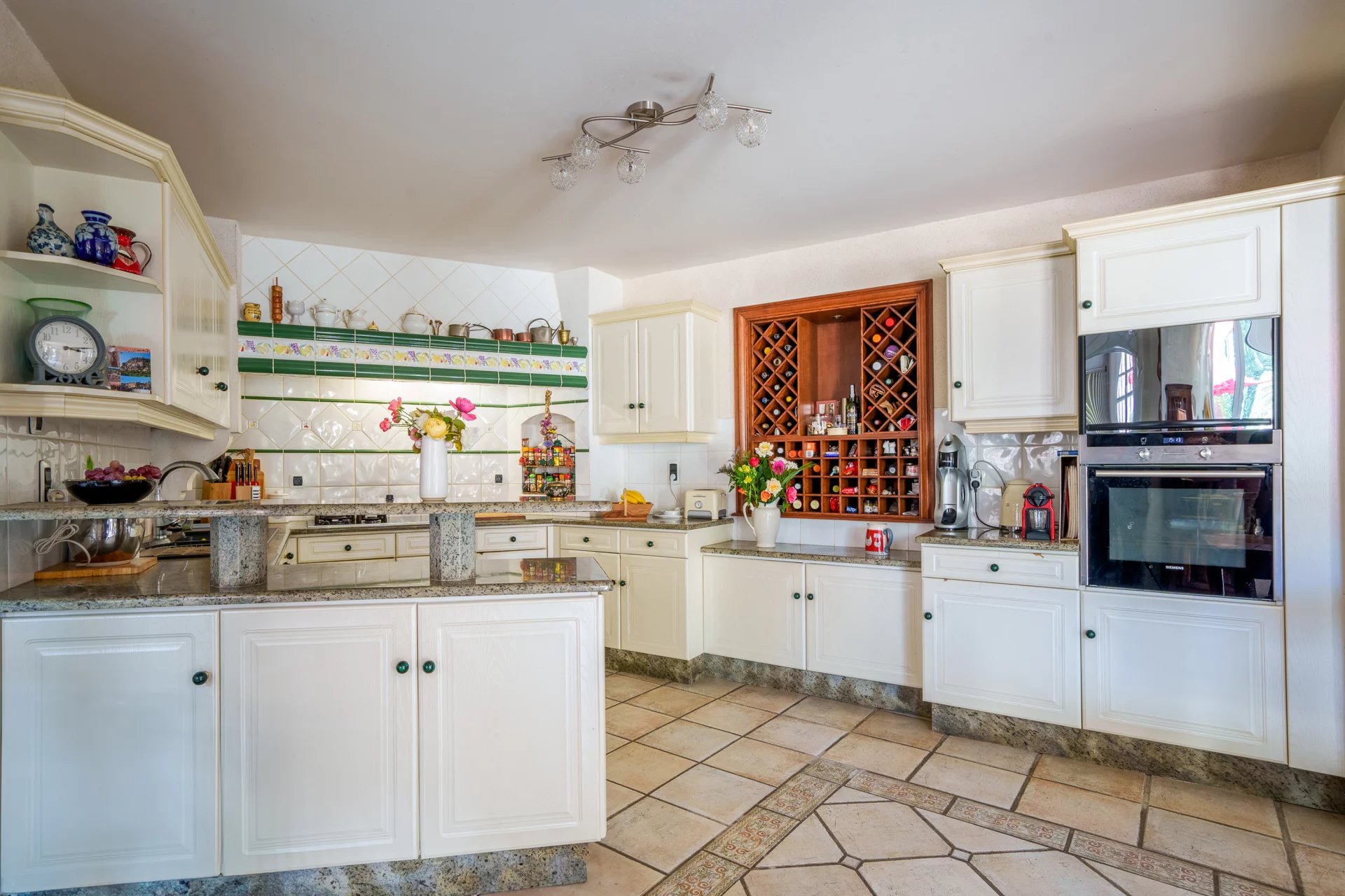 Amboise, Centre-Val de Loire, 37400, FR, ,Residential,For Sale,1766384