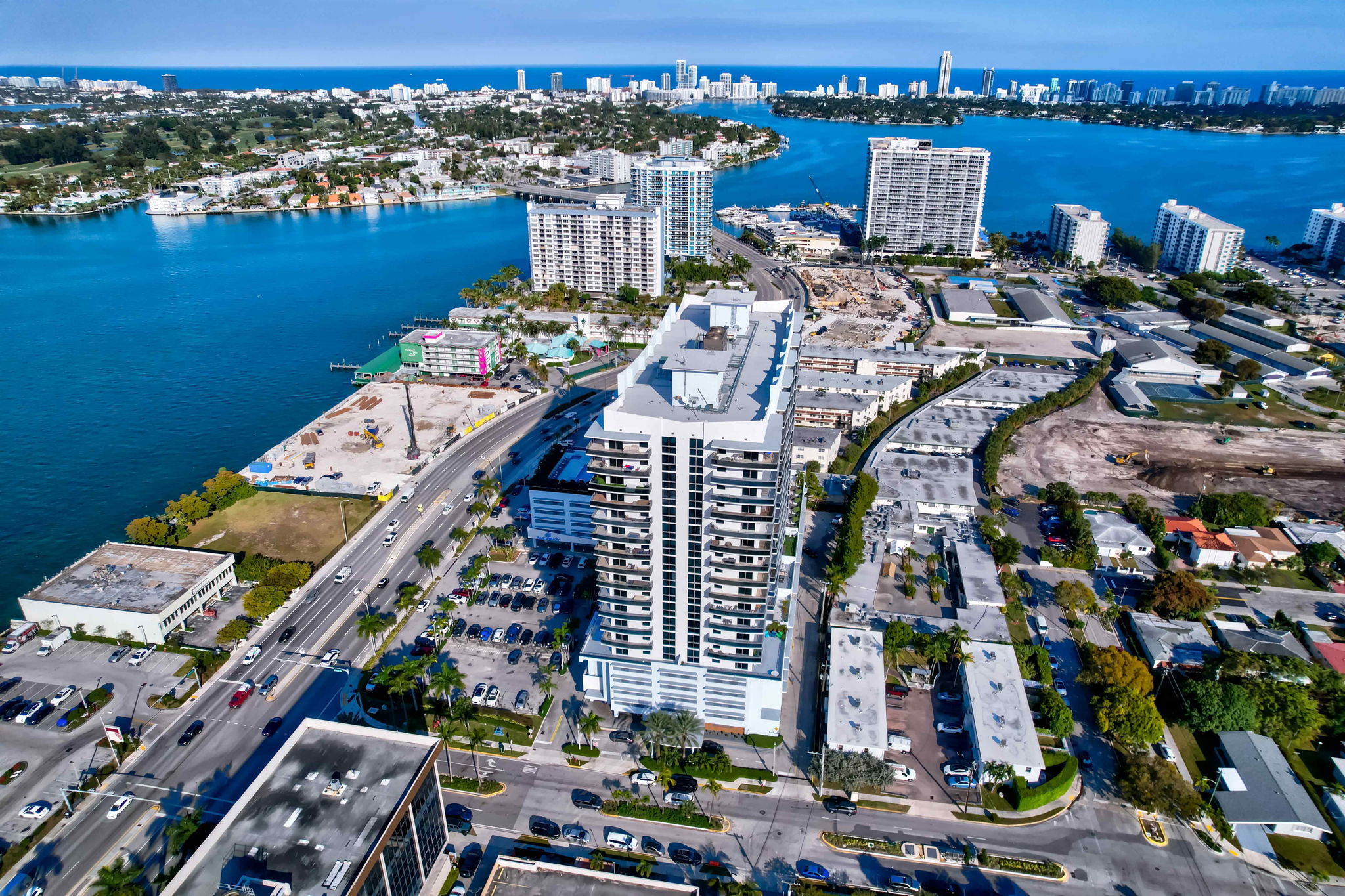  7901 S Hispanola Ave, North Bay Village, FL, 33141 - 物件實景