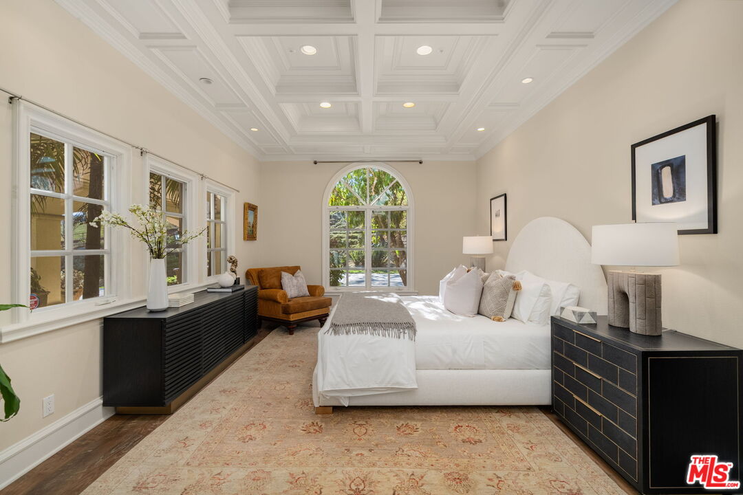 Westlake Village, California, 91362, United States, 7 Bedrooms Bedrooms, ,6 BathroomsBathrooms,Residential,For Sale,2003062