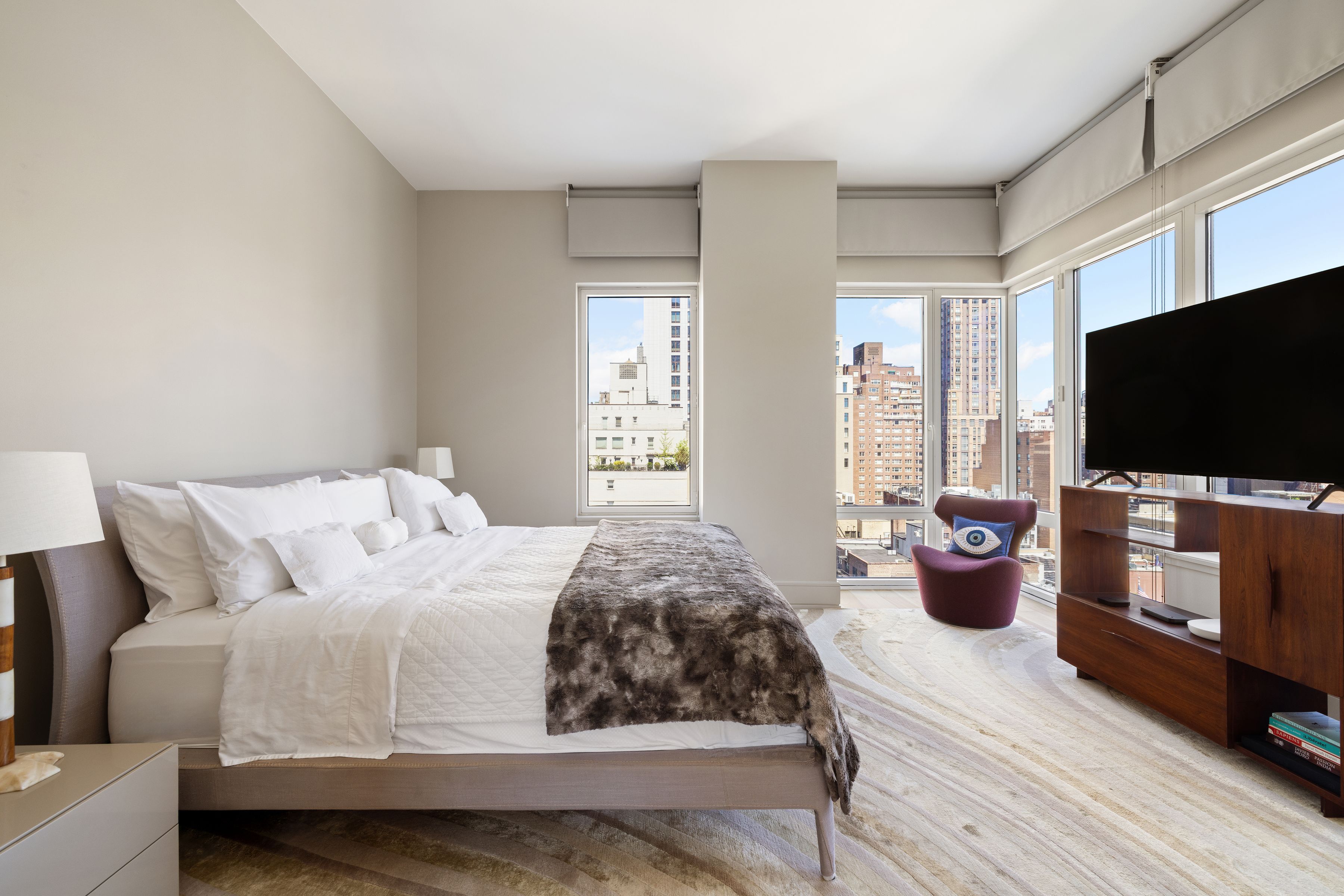  255 East 74th Street - 物件實景