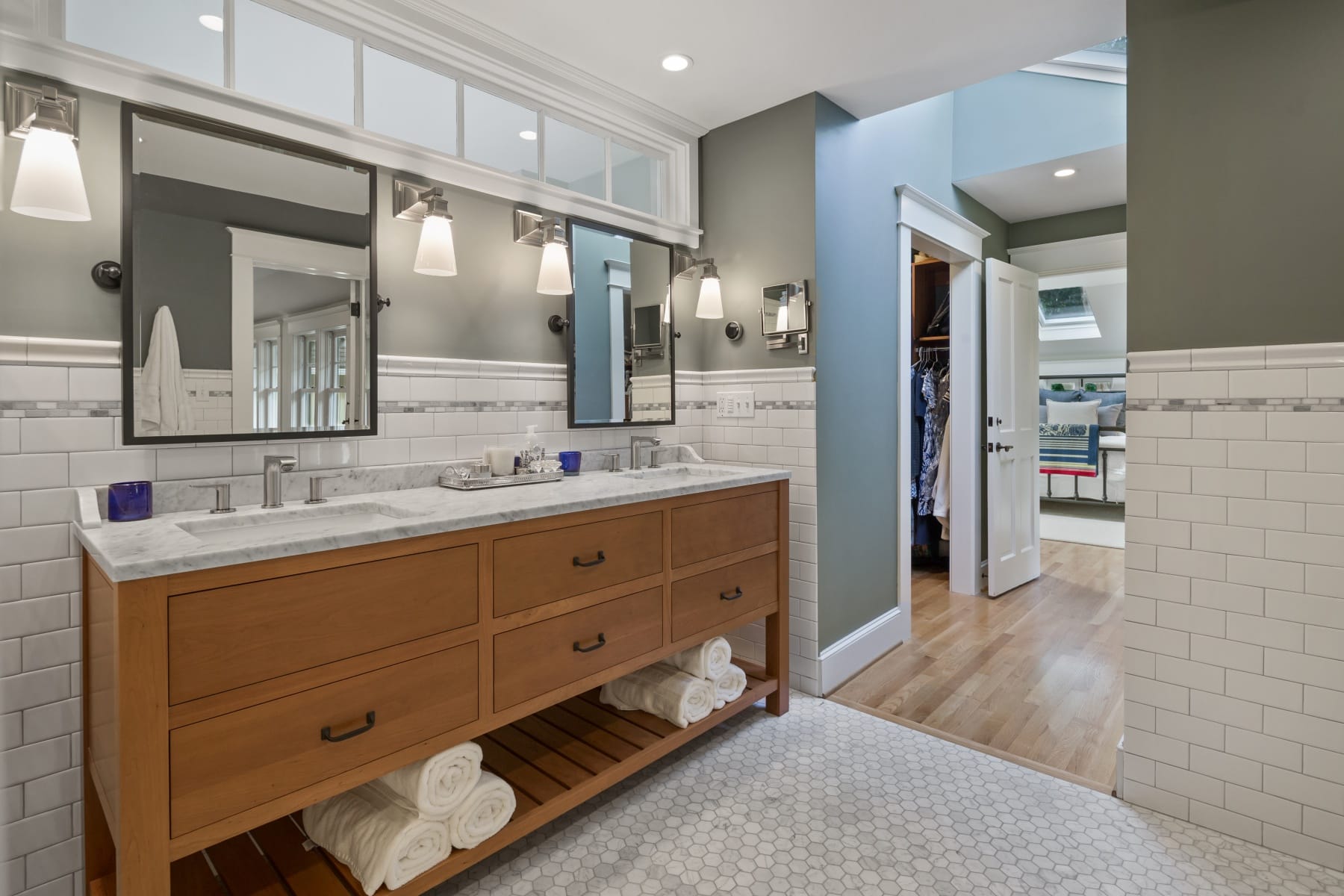  1803 S RIVERDALE RD Portland, OR 97219 - 物件實景