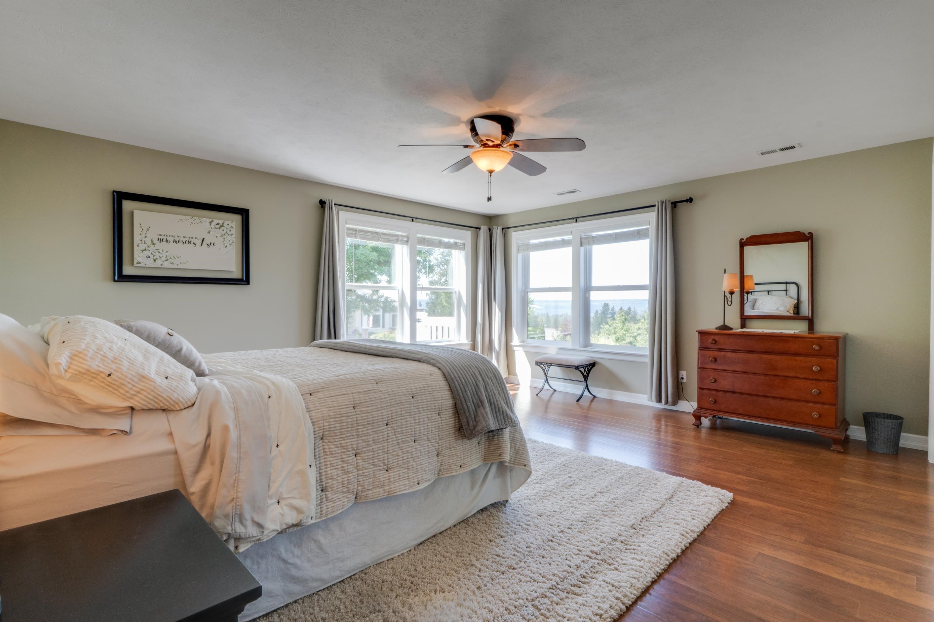 Spokane, Washington, 99208, United States, 4 Bedrooms Bedrooms, ,3 BathroomsBathrooms,Residential,For Sale,1901049