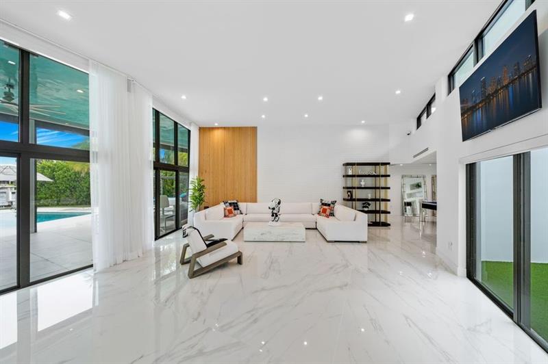 Sea Ranch Lakes, Florida, 33308, United States, 5 Bedrooms Bedrooms, ,7 BathroomsBathrooms,Residential,For Sale,1951664