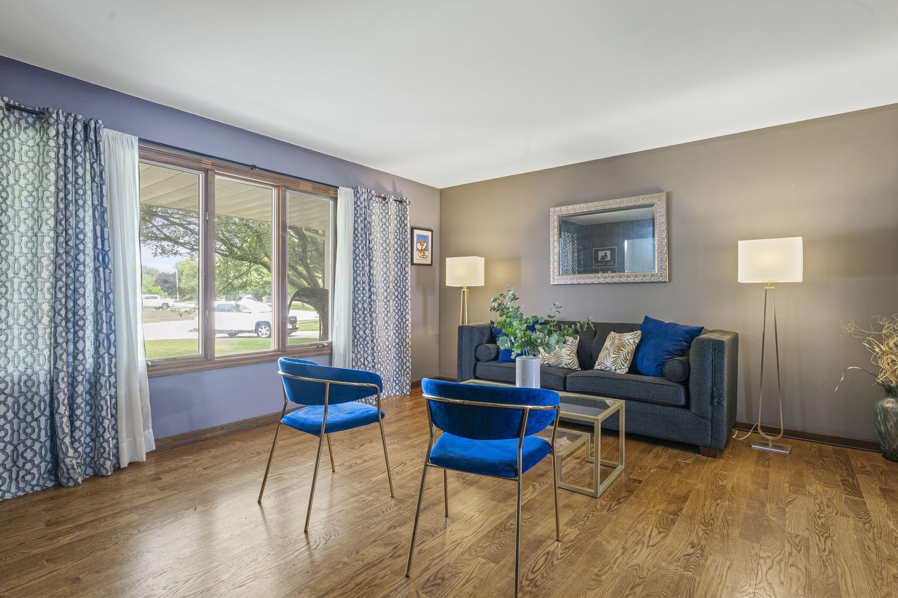 Munster, Indiana, 46321, United States, 4 Bedrooms Bedrooms, ,4 BathroomsBathrooms,Residential,For Sale,1957451