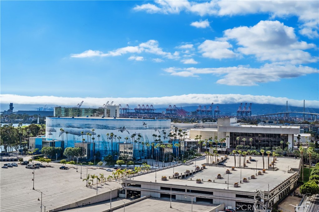 Long Beach, California, 90802, United States, 3 Bedrooms Bedrooms, ,2 BathroomsBathrooms,Residential,For Sale,1989203